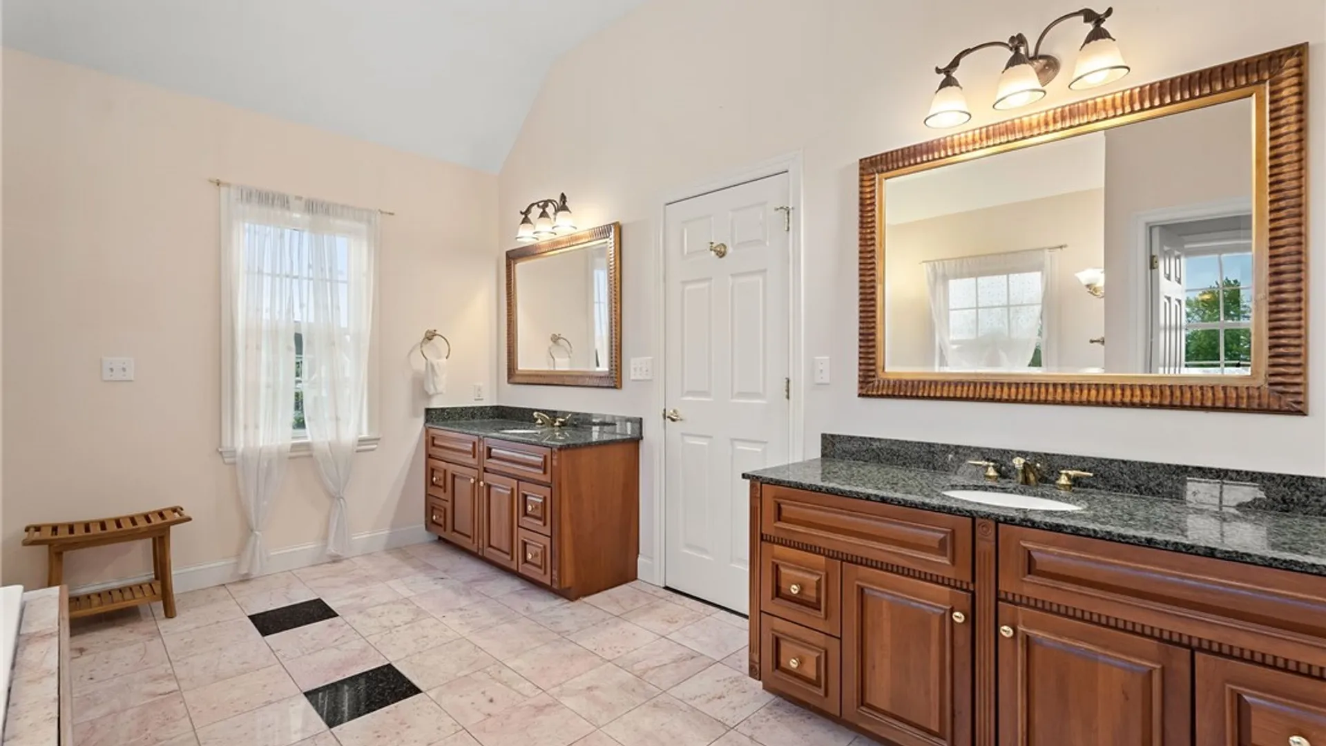 Property at 3 Reach Run, Lansing, NY 14850 21