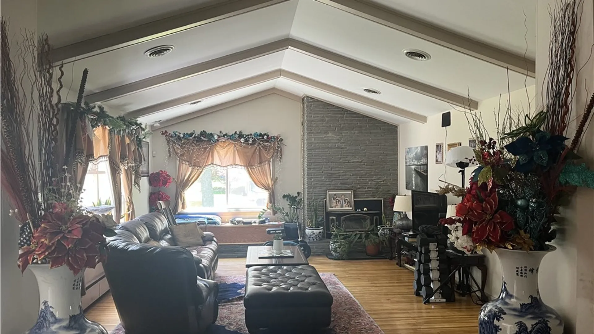 Property at 46 Larchwood Drive, Perinton, NY 14534 2