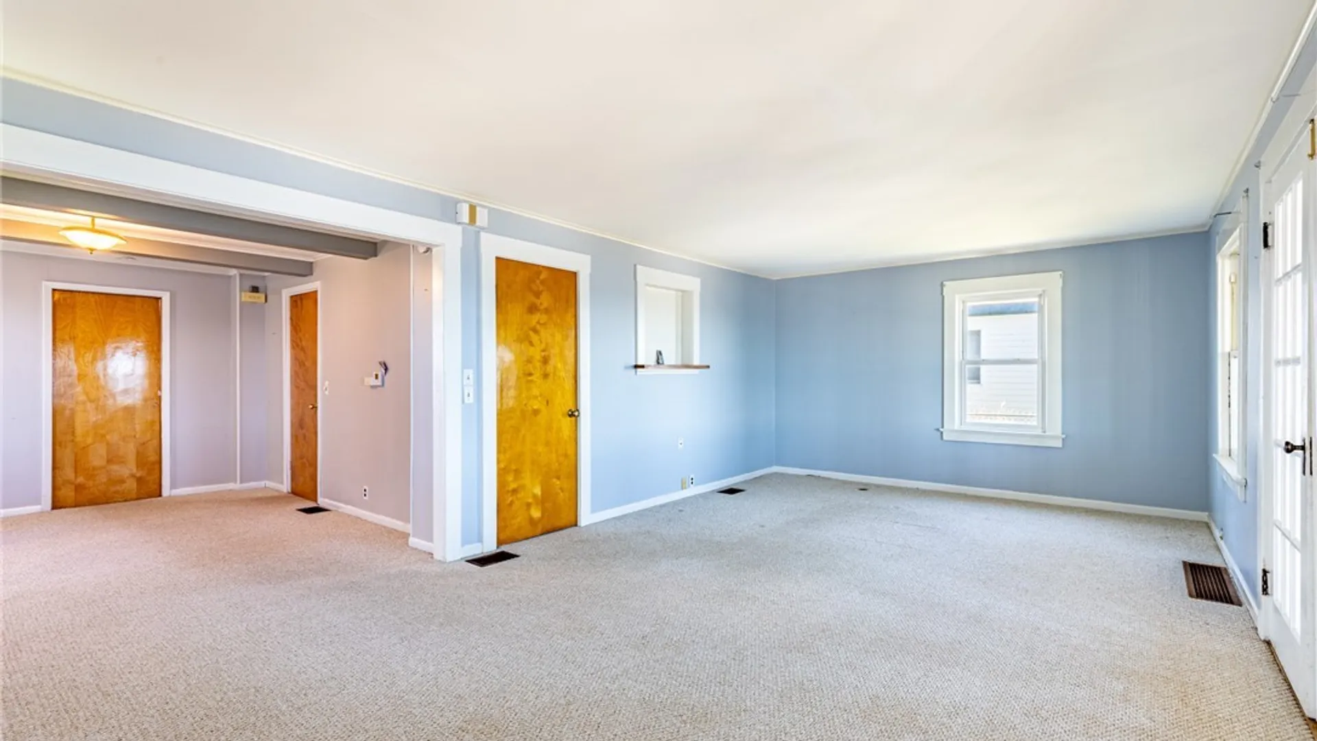 Property at 2520 Edgemere Drive, Greece, NY 14612 16