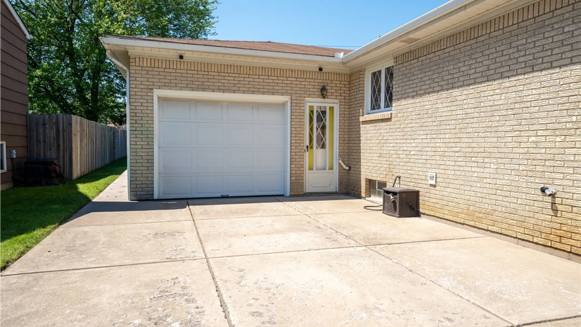Property at 107 Nagel Drive, Cheektowaga, NY 14225 3