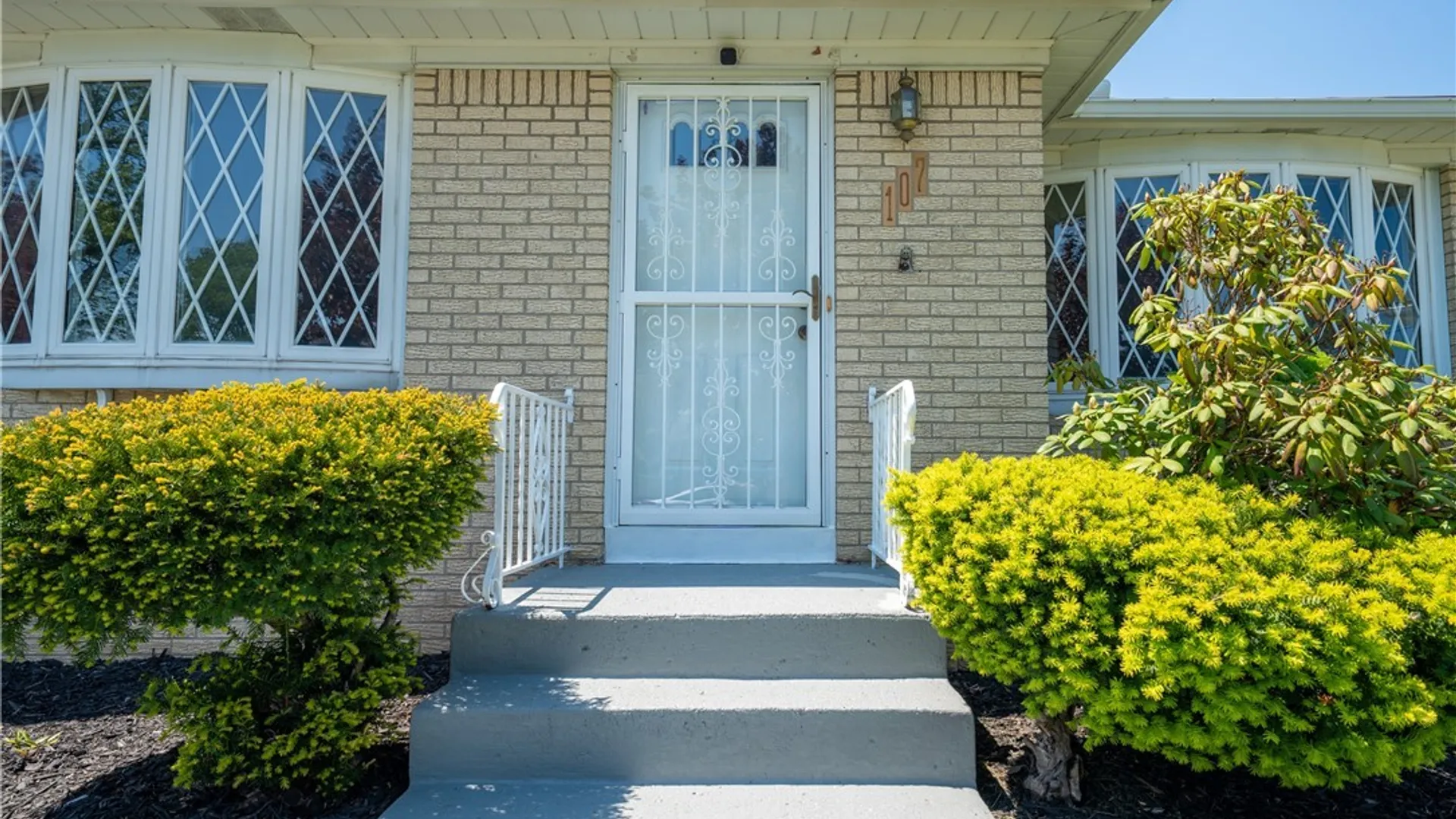 Property at 107 Nagel Drive, Cheektowaga, NY 14225 4