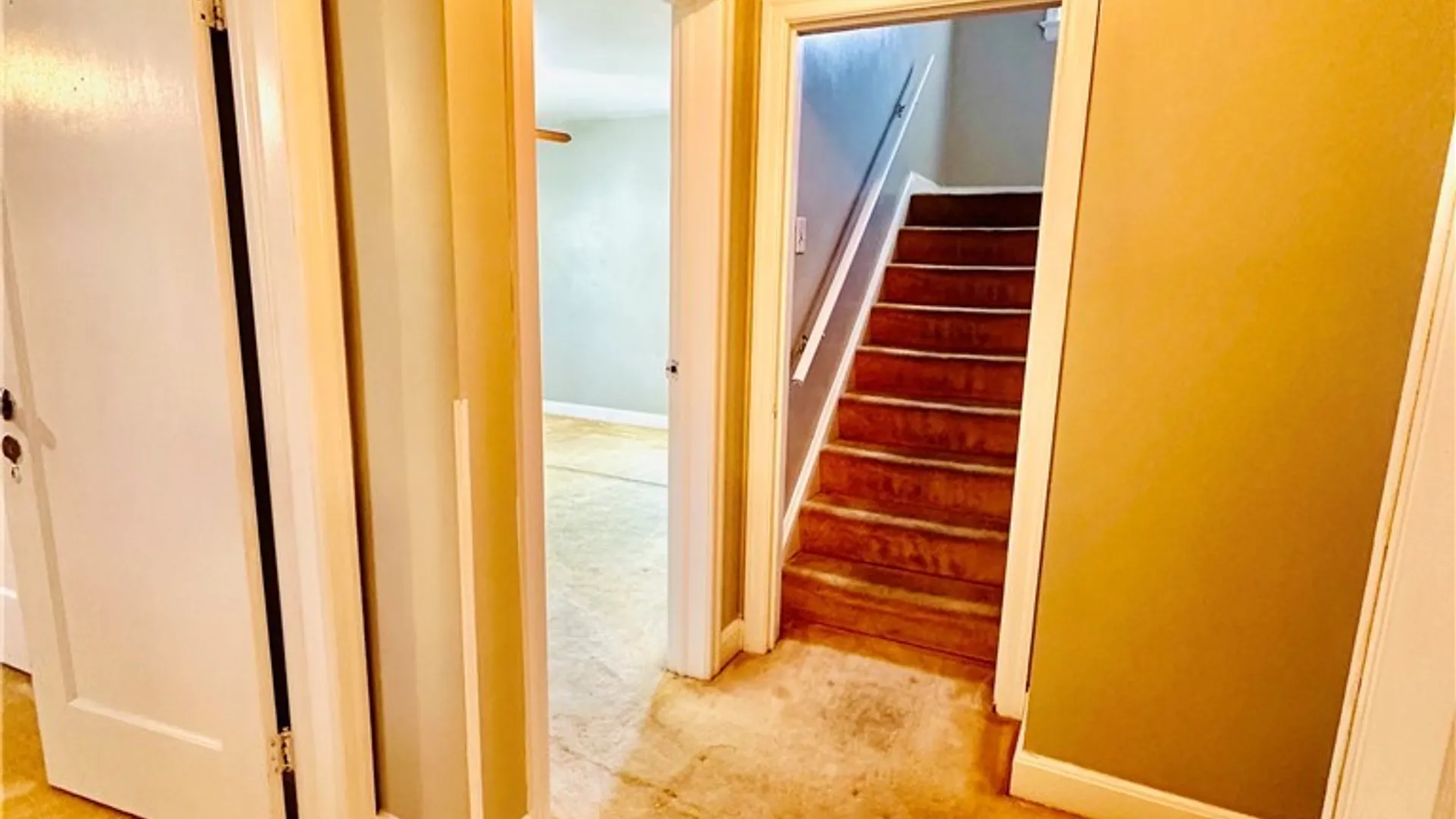 Property at 39 Benwood Avenue, Buffalo, NY 14214 13