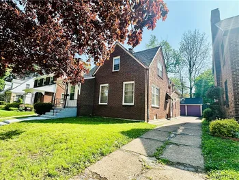 Property at 39 Benwood Avenue, Buffalo, NY 14214