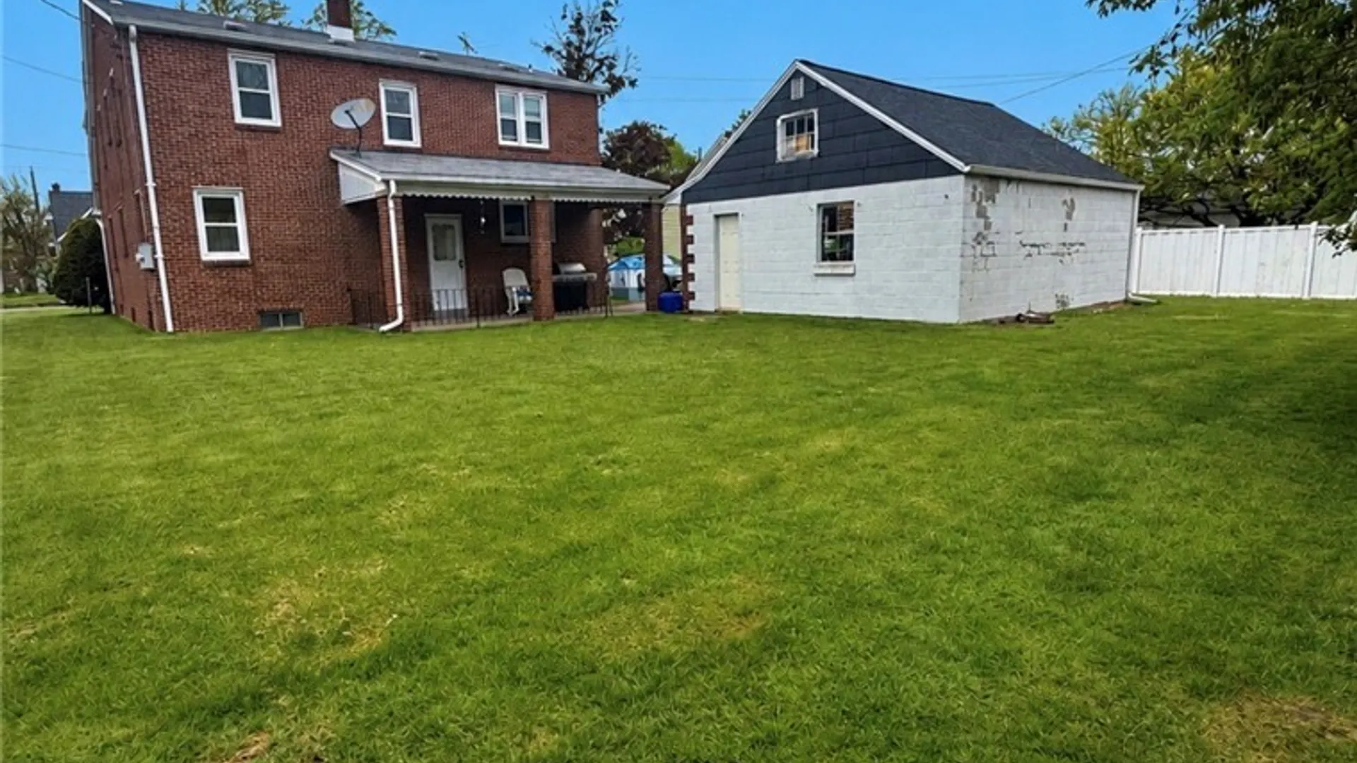 Property at 207 Spaulding Street, North Tonawanda, NY 14120 3