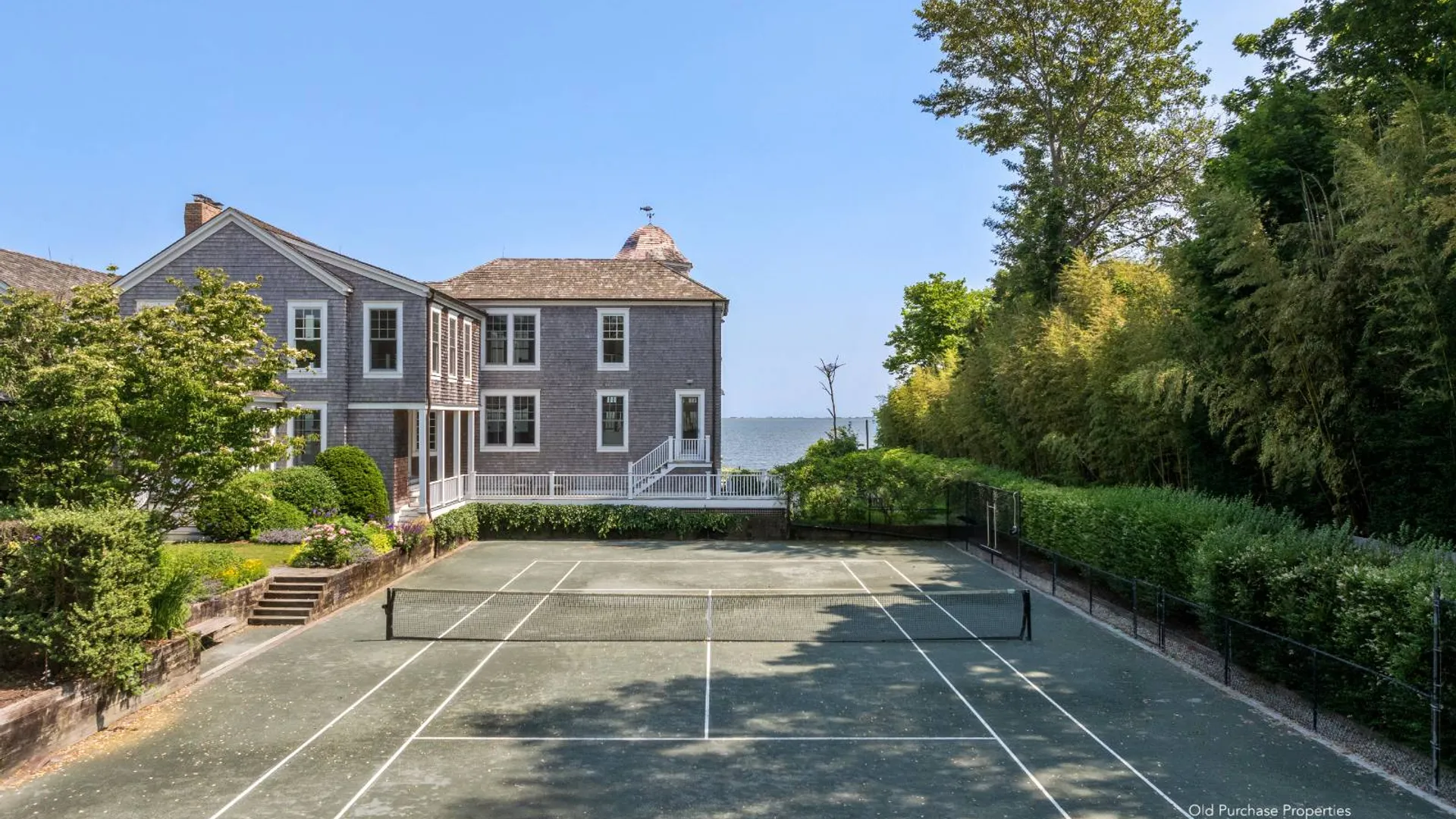 Property at 14 Peat hole lane, Bellport village, NY 11713 11