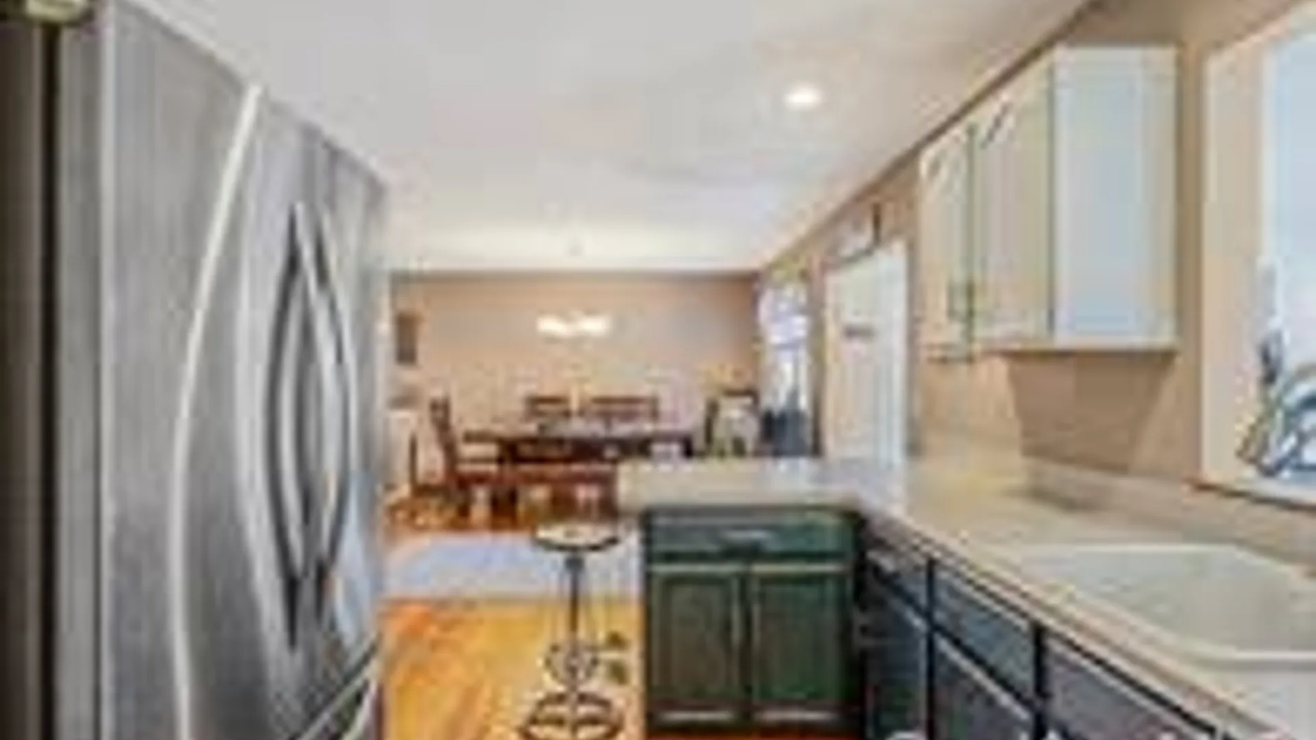 Property at 36 Aloma Rd, Rocky Point, NY 11778 26
