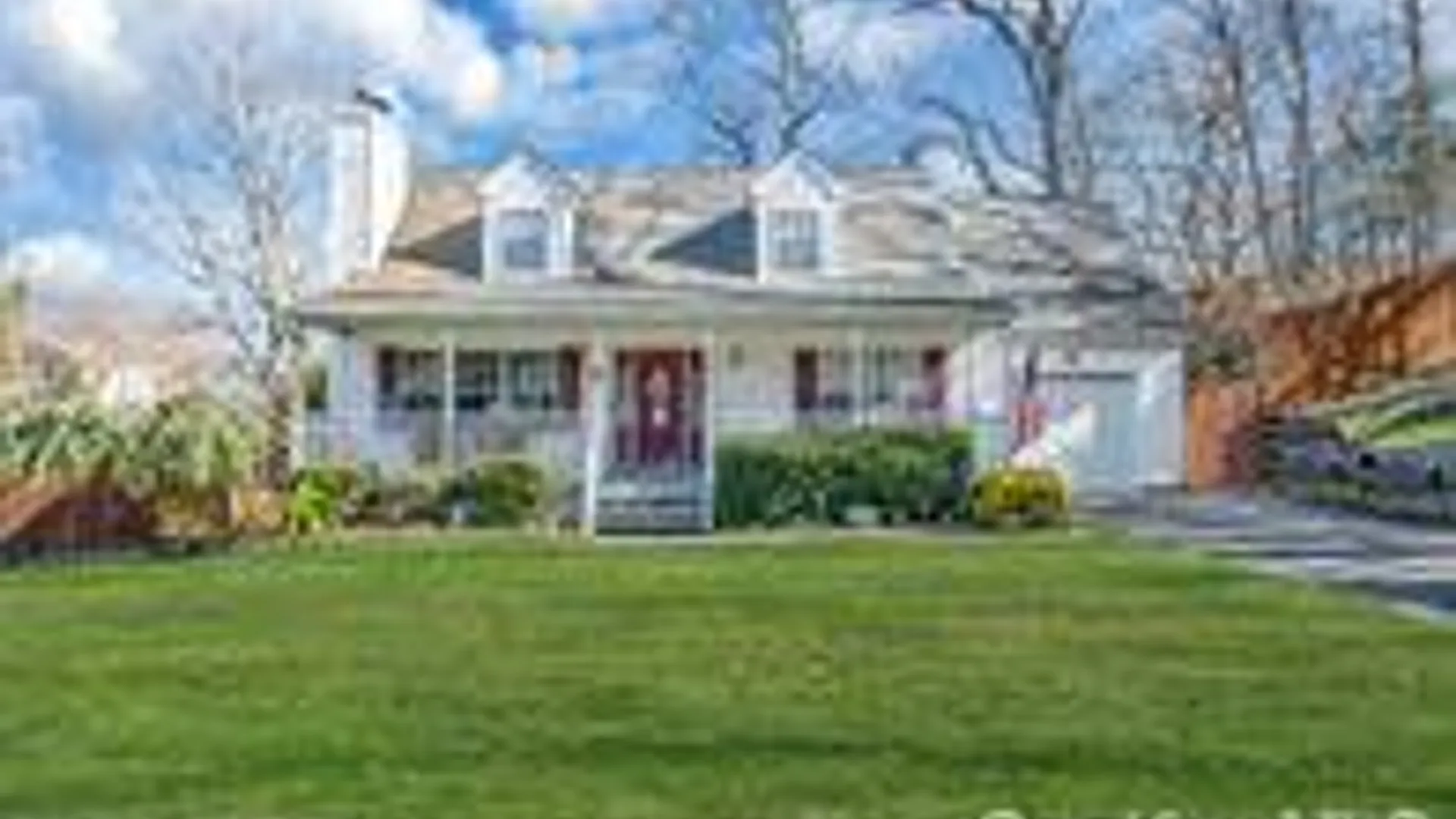 Property at 36 Aloma Rd, Rocky Point, NY 11778 37