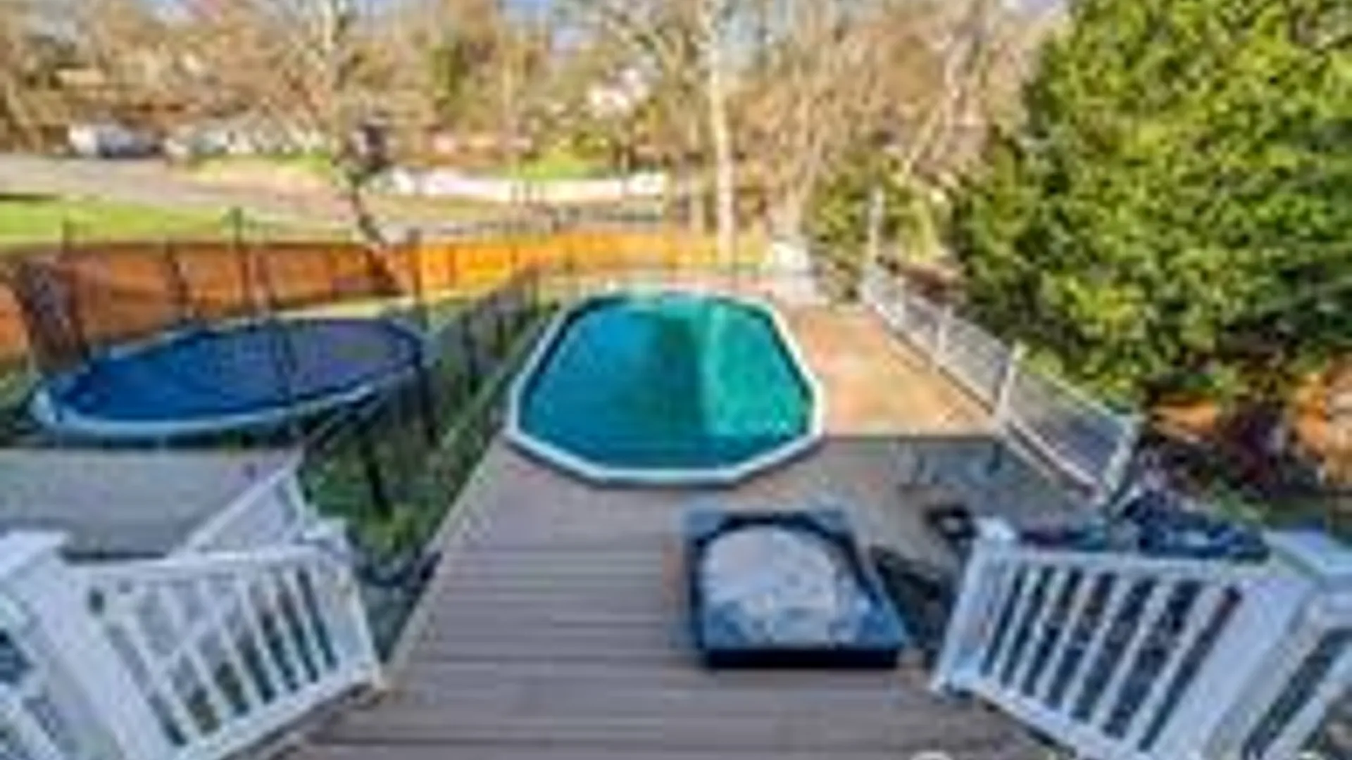 Property at 36 Aloma Rd, Rocky Point, NY 11778 5