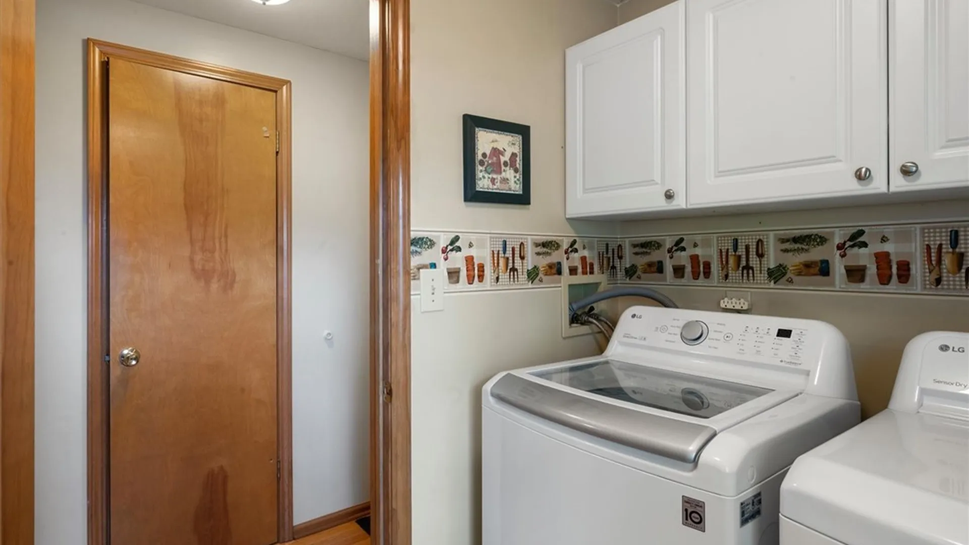 Property at 7114 Lakemist Drive, Cicero, NY 13039 26