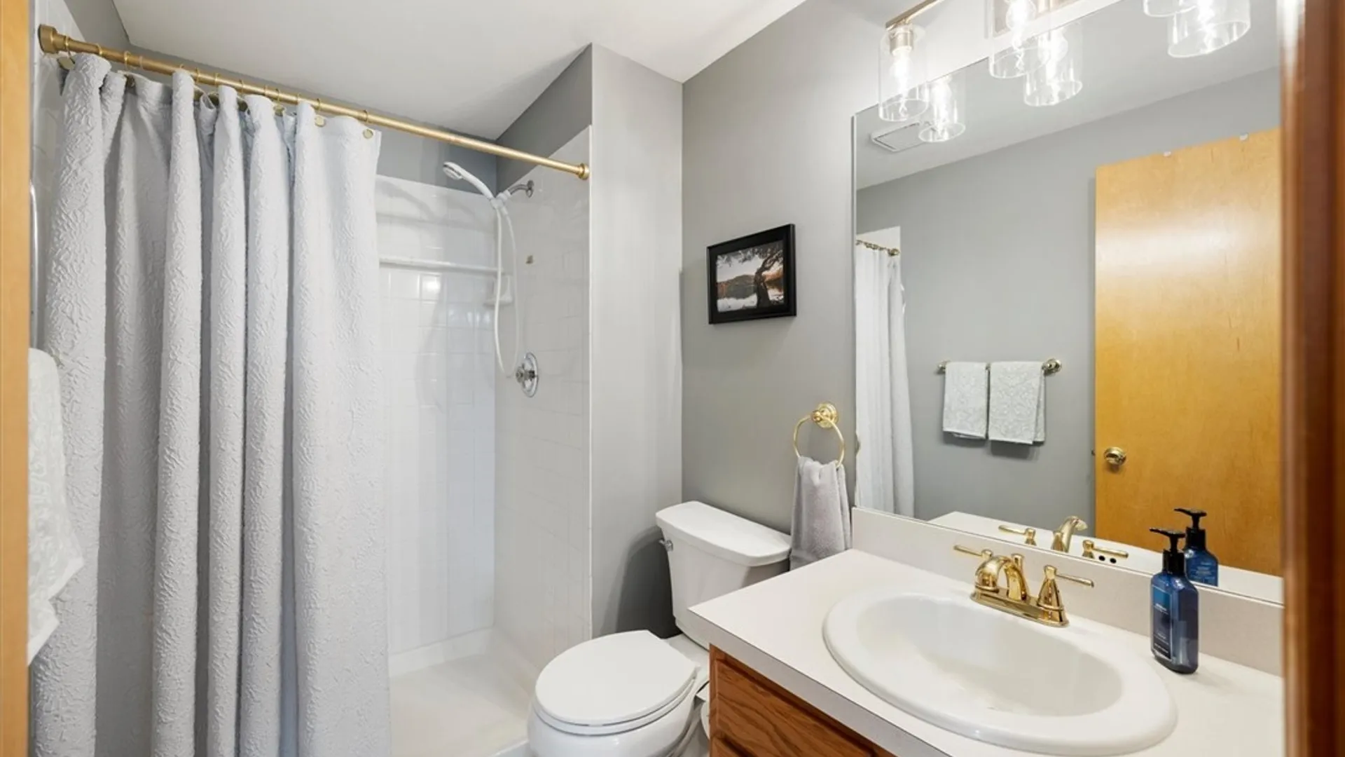Property at 7114 Lakemist Drive, Cicero, NY 13039 36