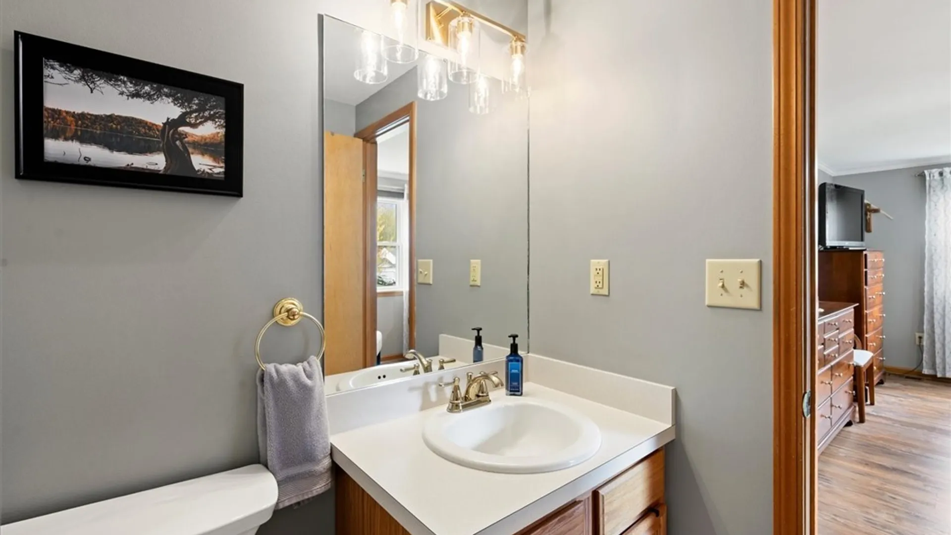 Property at 7114 Lakemist Drive, Cicero, NY 13039 37