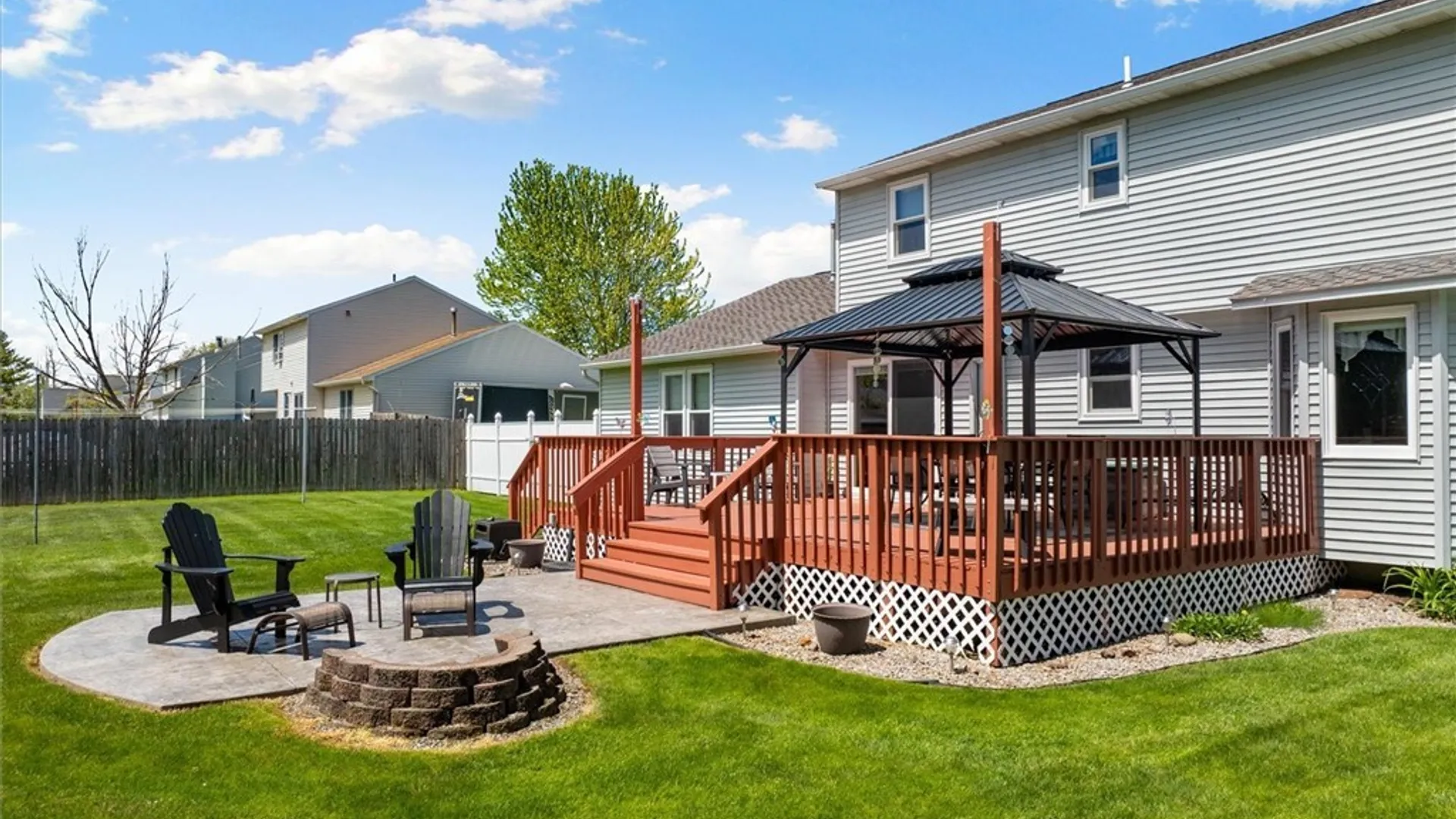Property at 7114 Lakemist Drive, Cicero, NY 13039 6