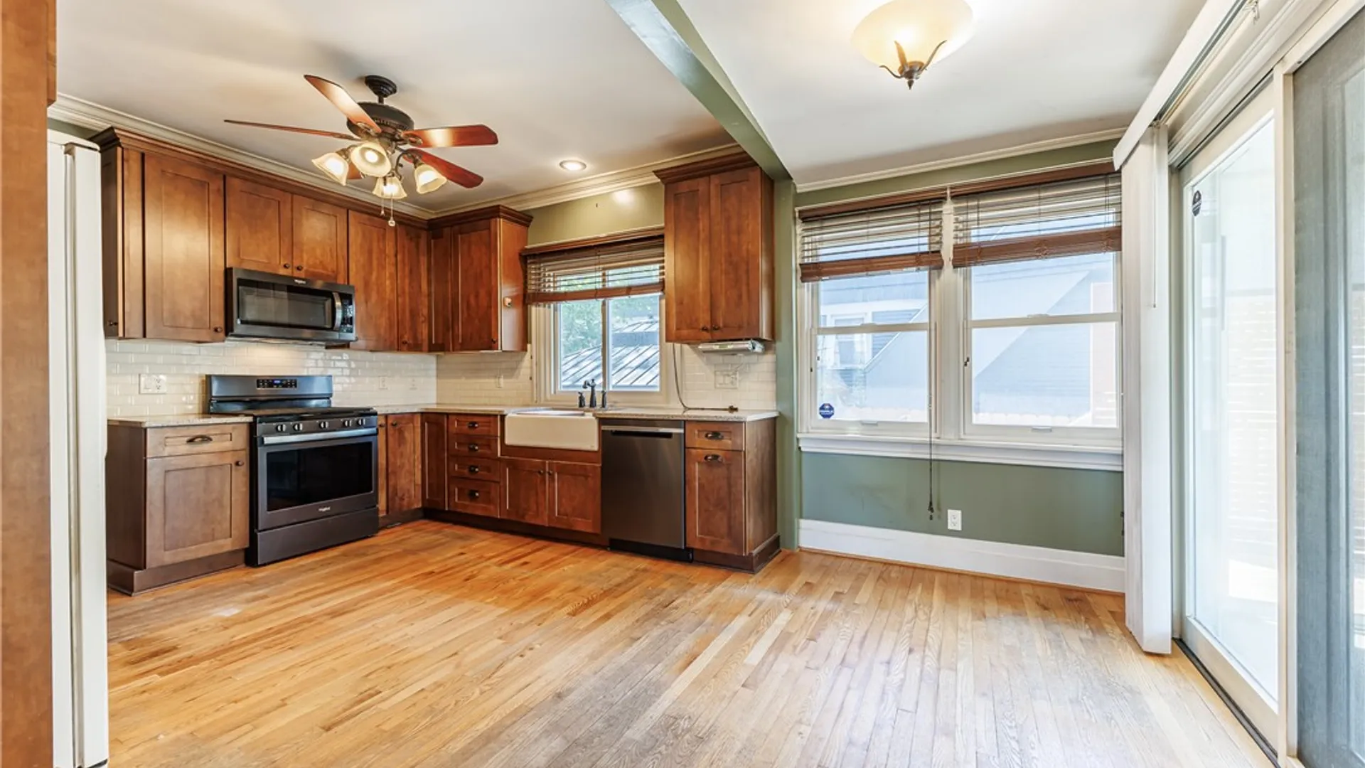 Property at 35 Hartsen Street, Rochester, NY 14610 17