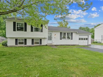 Property at 114 Saltwell Road, Salina, NY 13090
