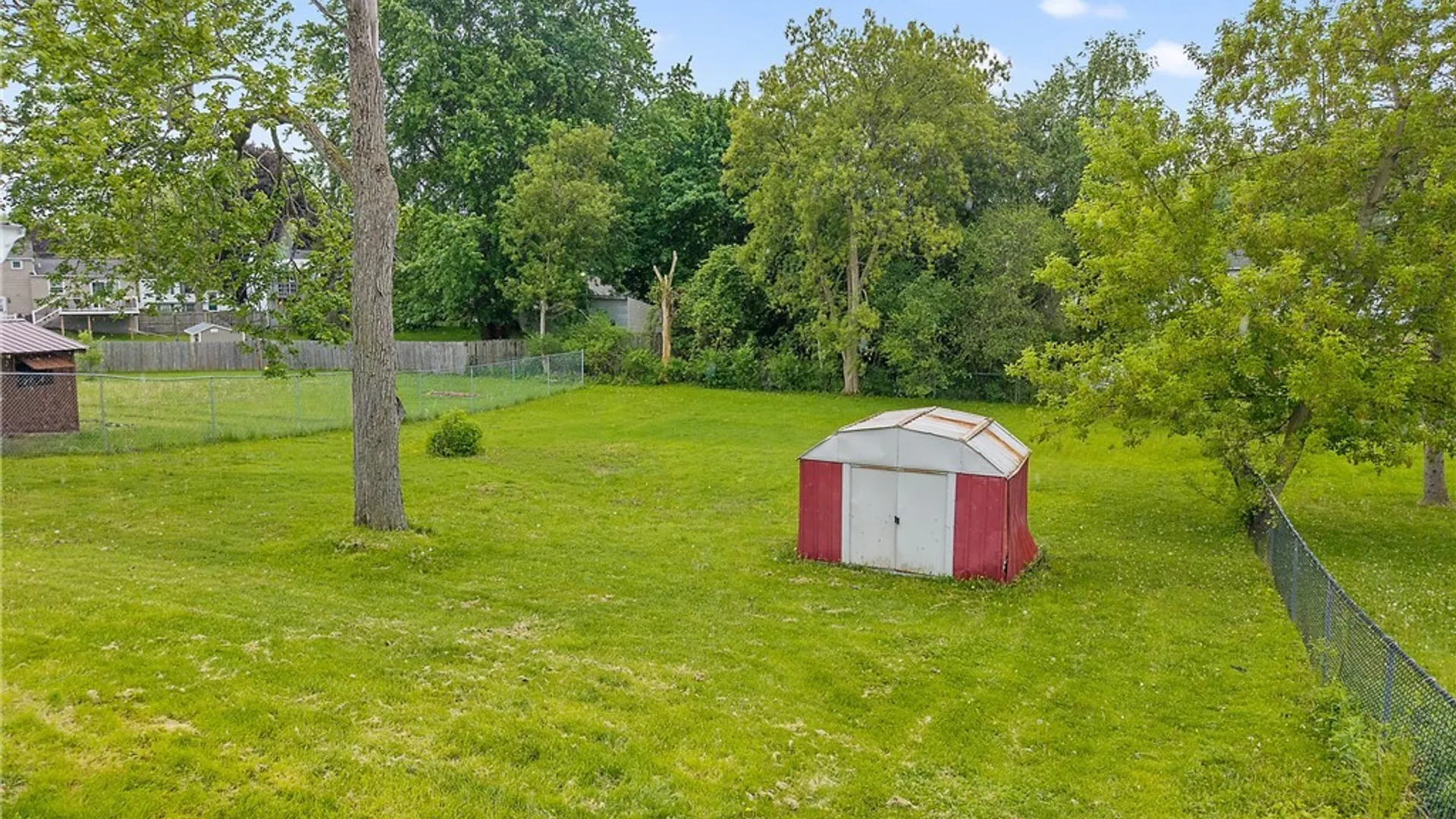Property at 114 Saltwell Road, Salina, NY 13090 25