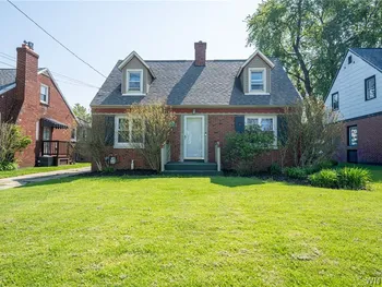 Property at 116 Woodcrest Drive, West Seneca, NY 14220