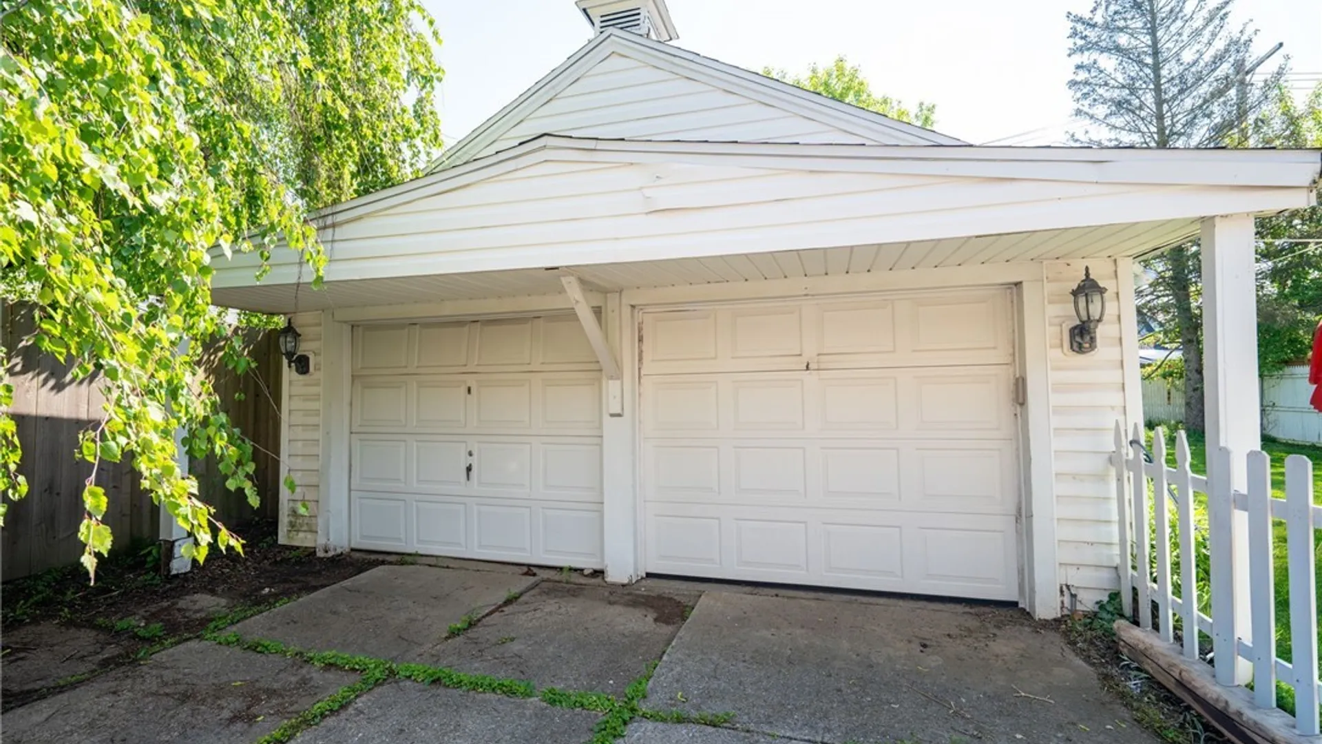 Property at 116 Woodcrest Drive, West Seneca, NY 14220 34