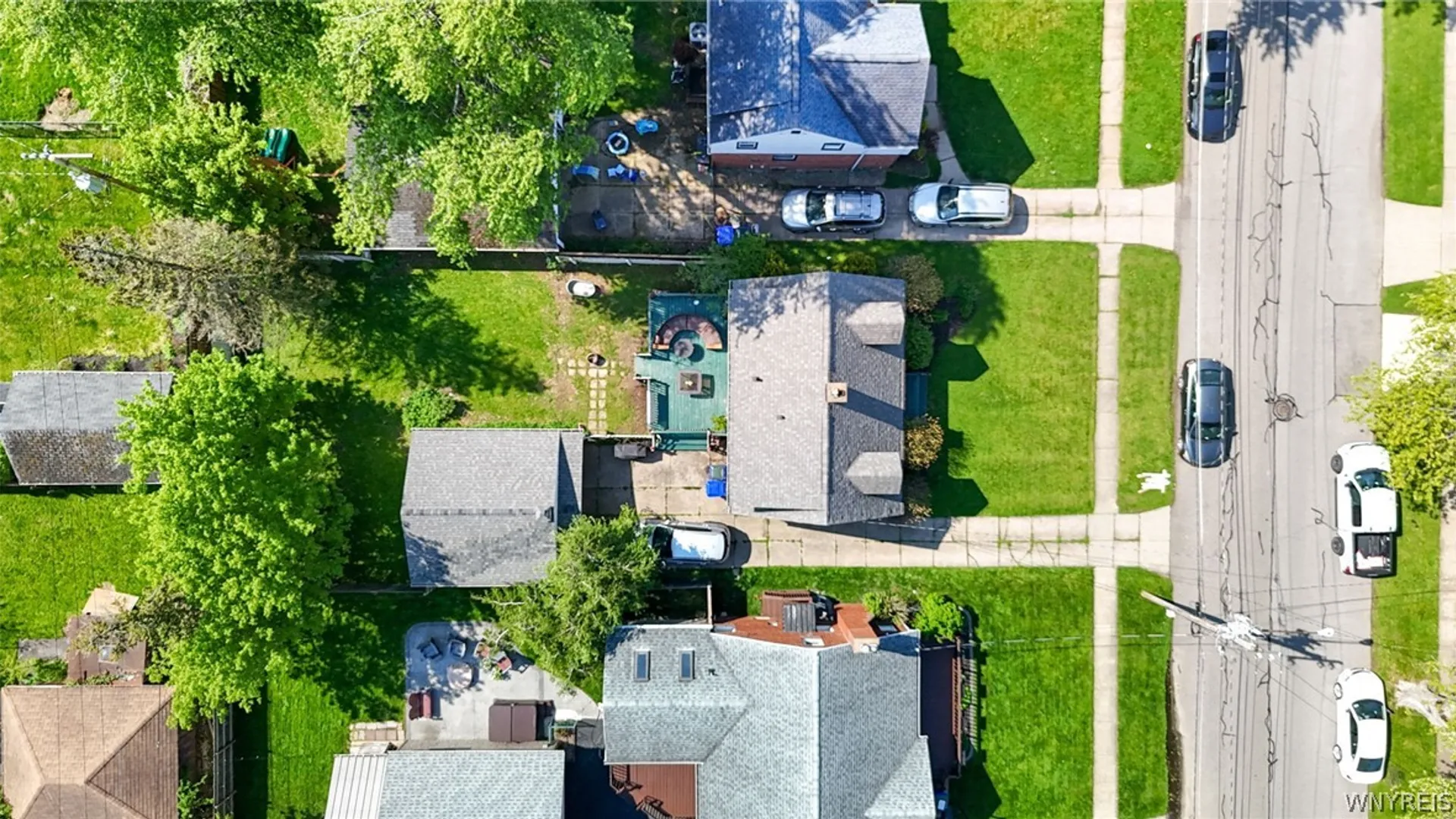 Property at 116 Woodcrest Drive, West Seneca, NY 14220 43