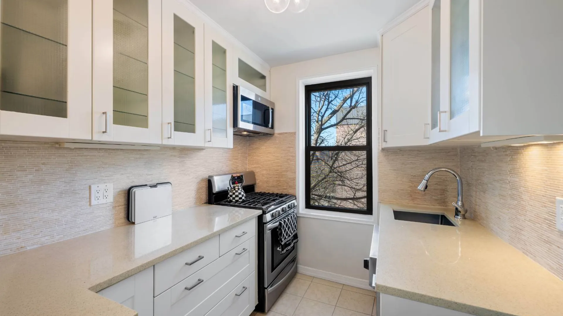 Property at 87-09 34th avenue, Jackson Heights, NY 11372 12