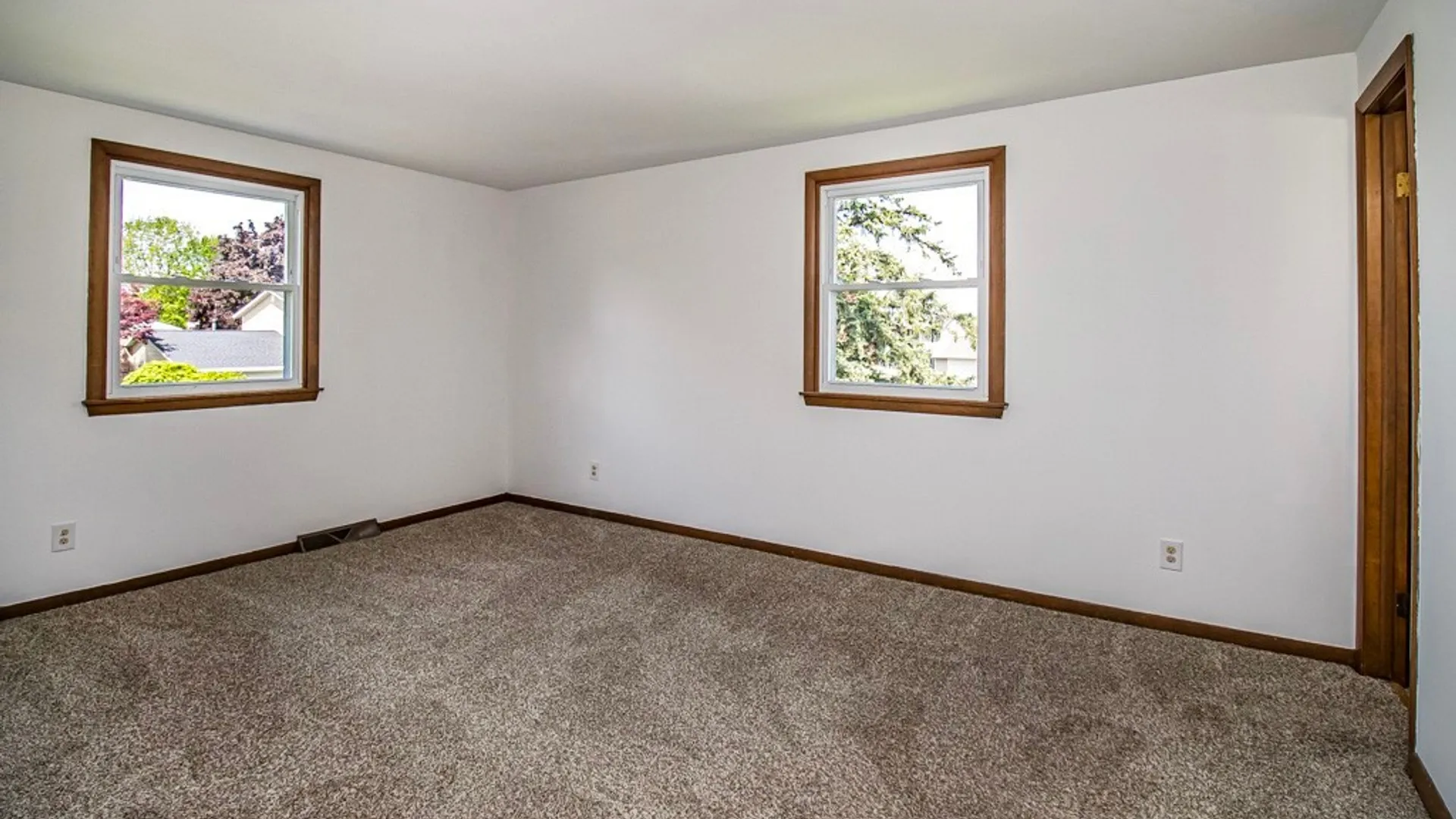 Property at 7755 Treadmill Circle, Clay, NY 13090 27