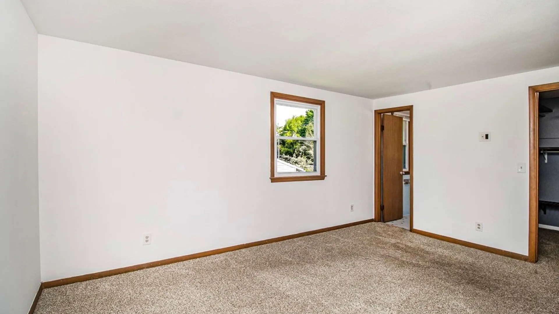 Property at 7755 Treadmill Circle, Clay, NY 13090 30
