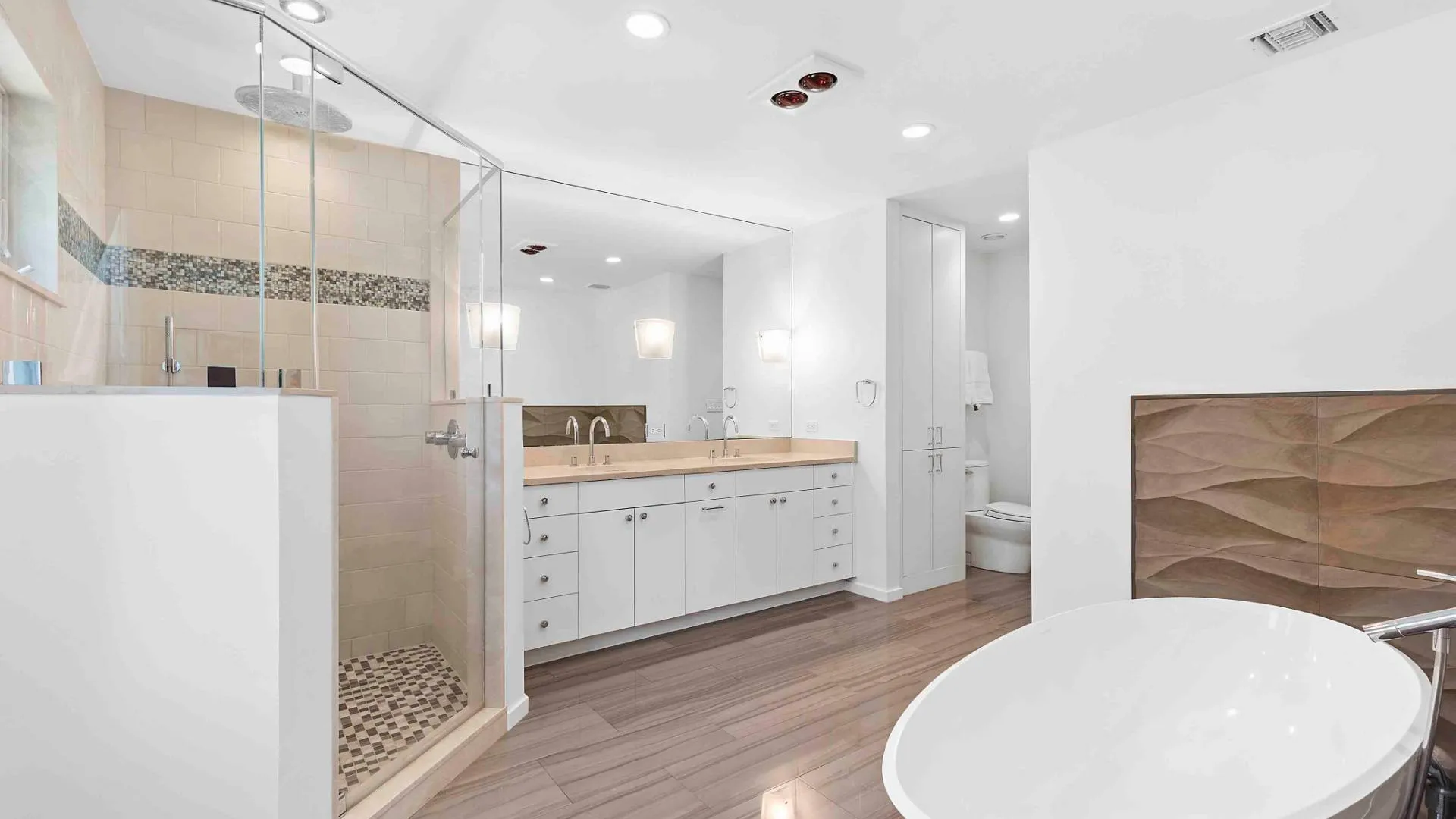 Property at 3 Acorn Path, Quogue, NY 11959 15