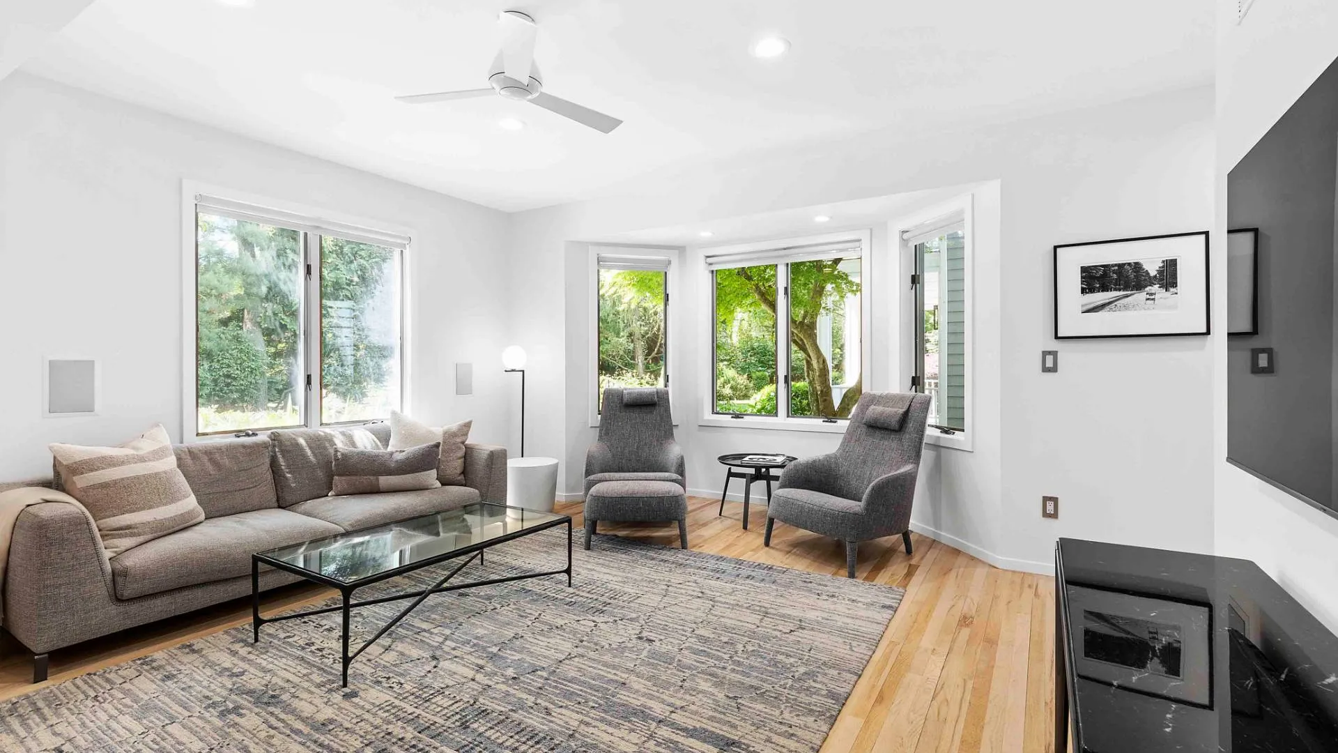 Property at 3 Acorn Path, Quogue, NY 11959 9