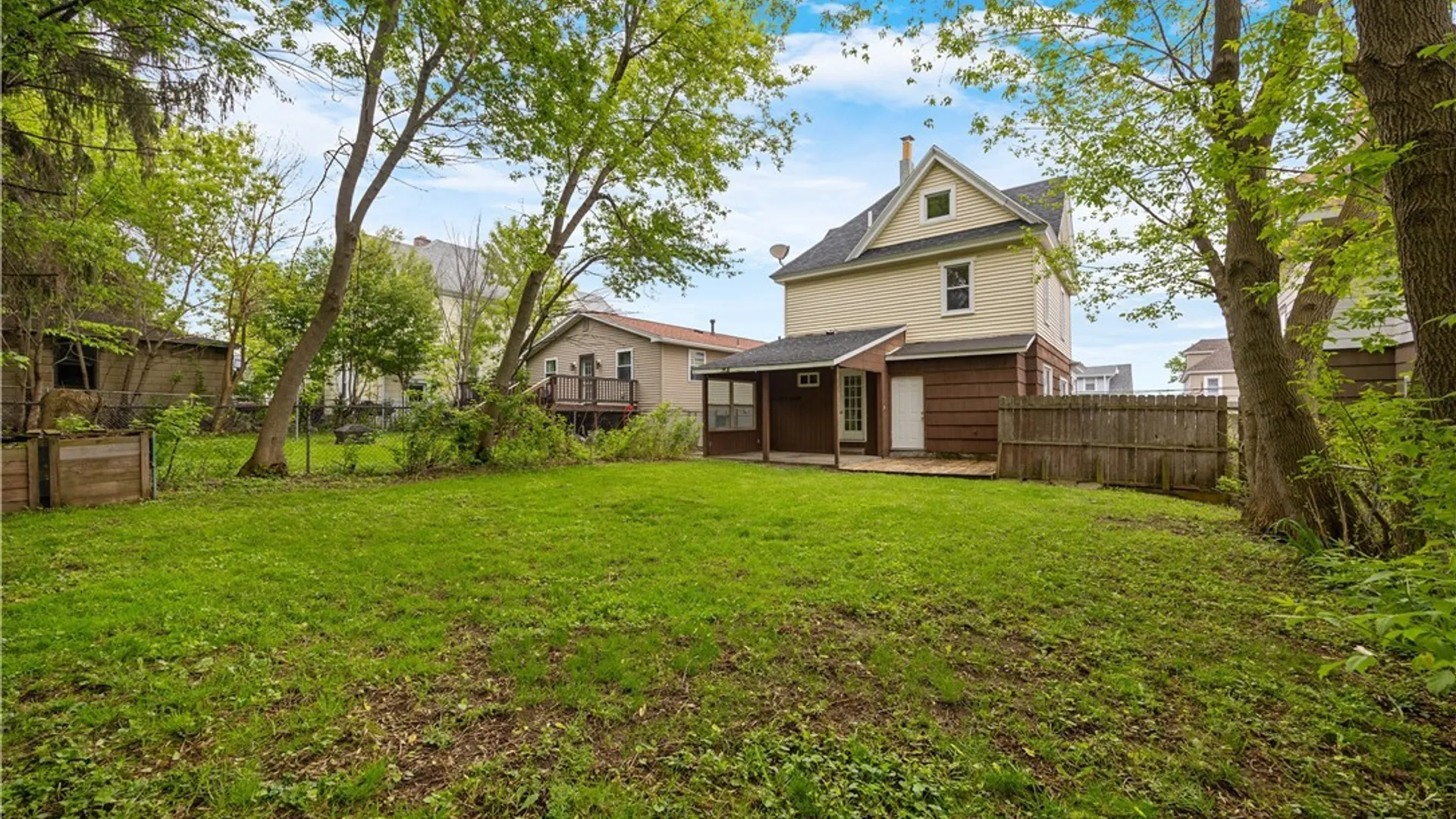 Property at 135 Ashdale Avenue, Syracuse, NY 13206 3