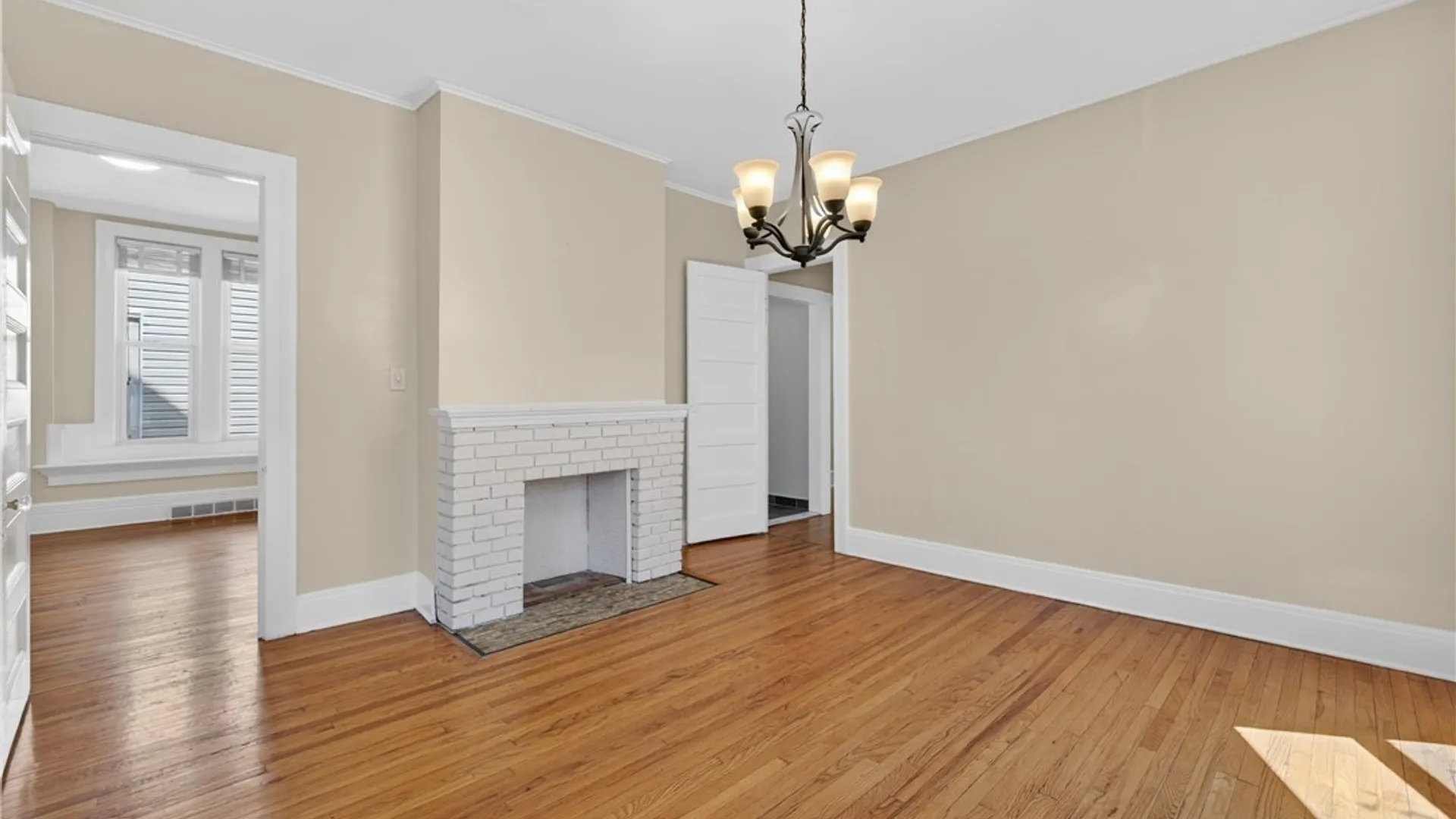 Property at 373 Woodward Avenue, Buffalo, NY 14214 29