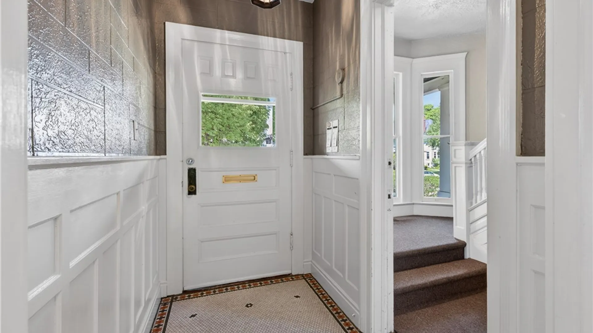 Property at 373 Woodward Avenue, Buffalo, NY 14214 3