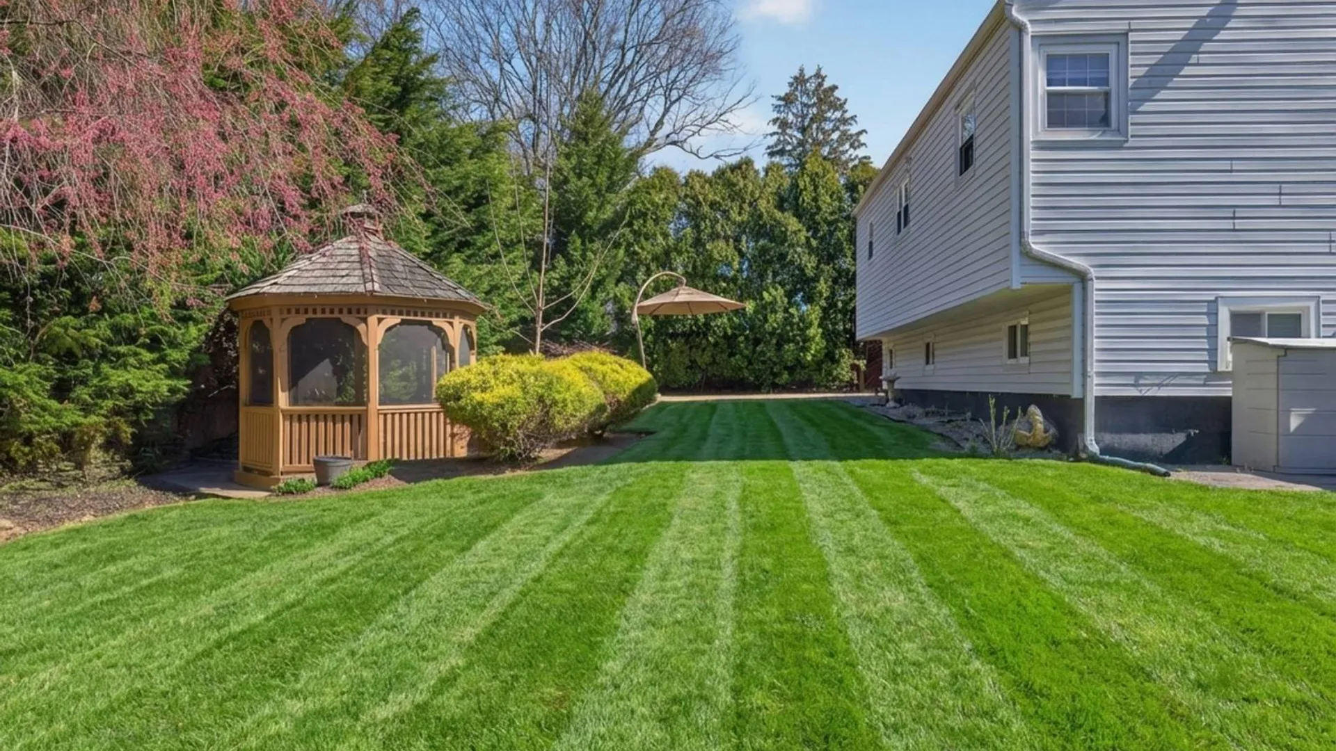 Property at 7 phyllis, East Northport, NY 11731 19