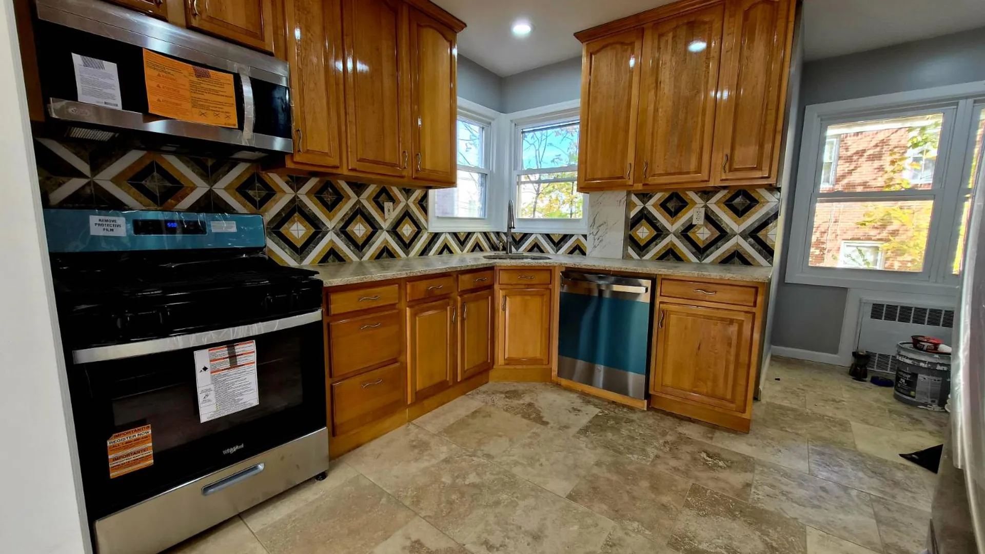 Property at 8019 Utopia Pkwy, Jamaica Estates, NY 11432 2