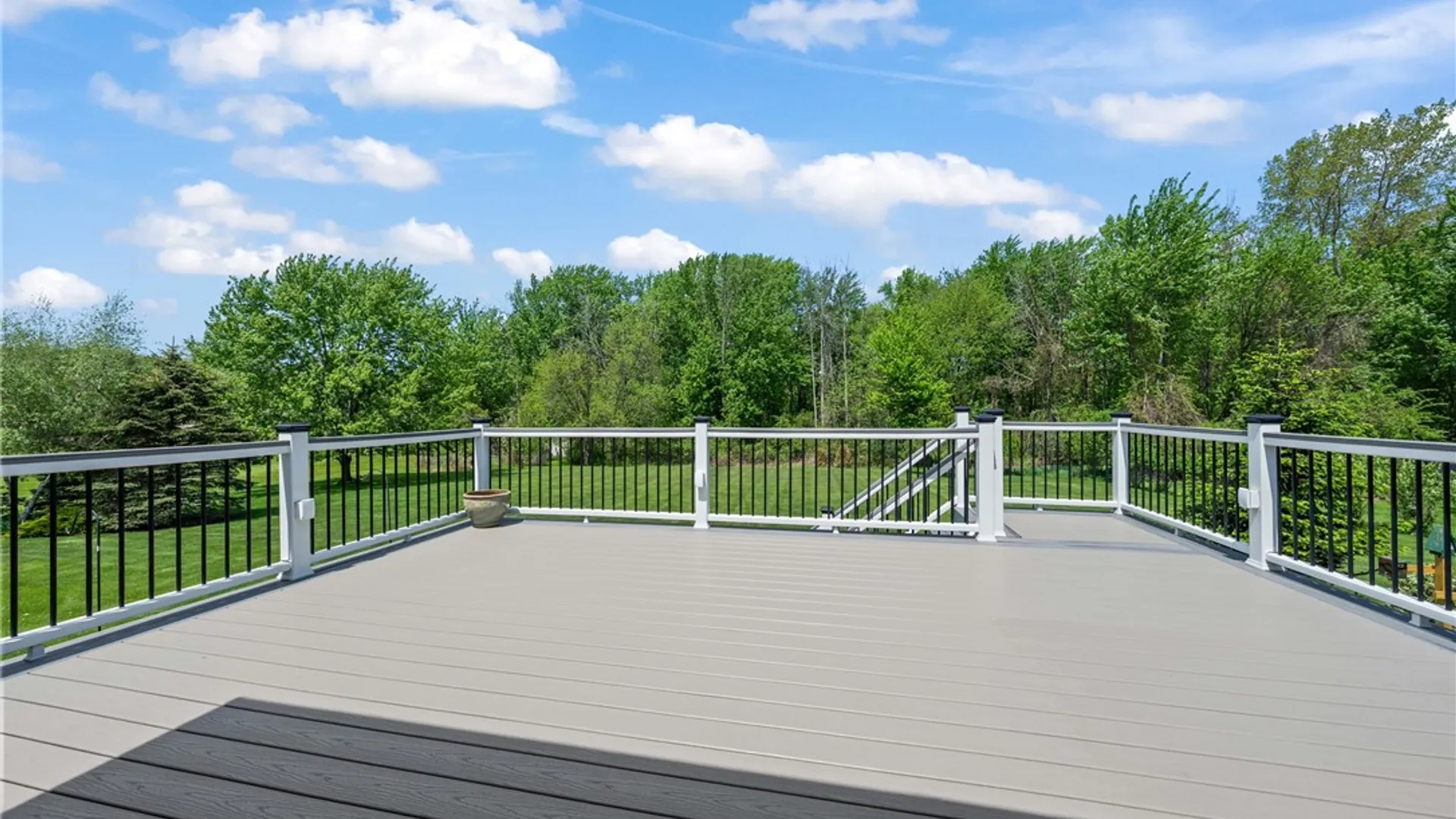 Property at 31 Stablegate Drive, Penfield, NY 14580 33