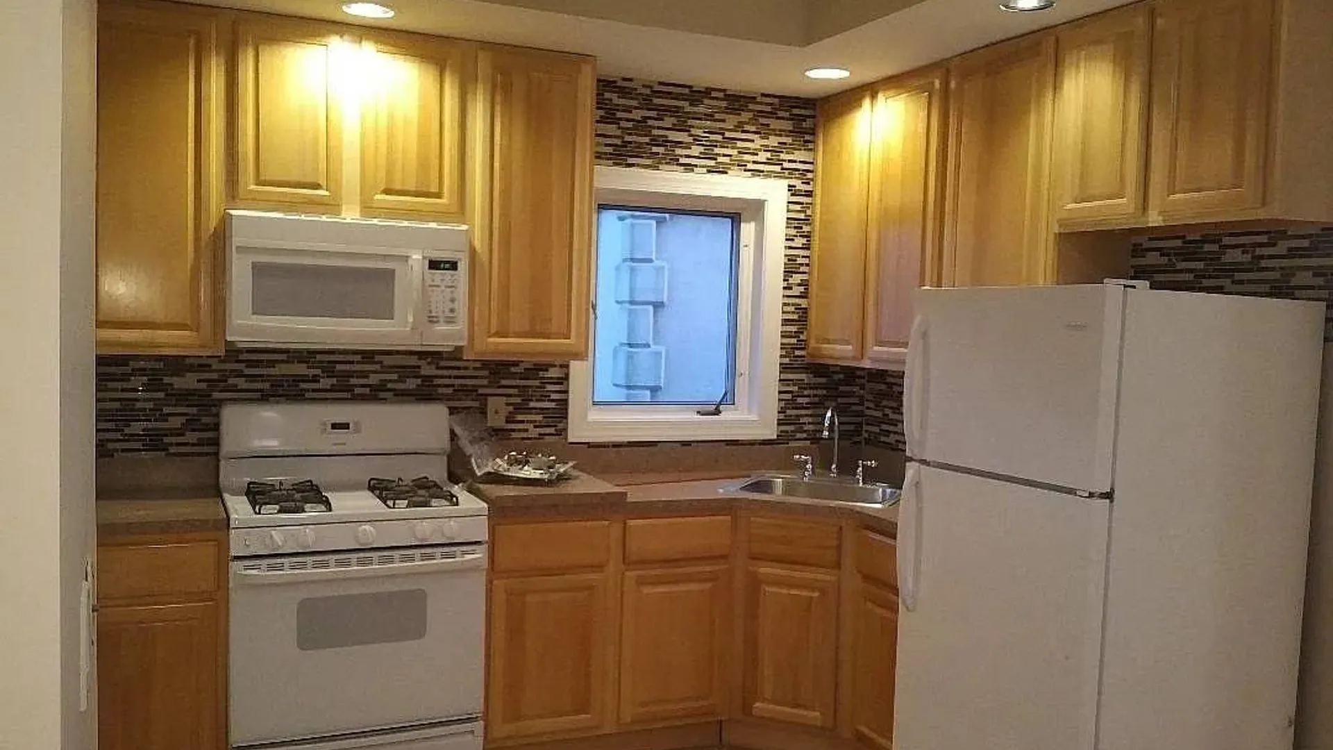 Property at 69 Windom Ave, Staten Island, NY 10305 8