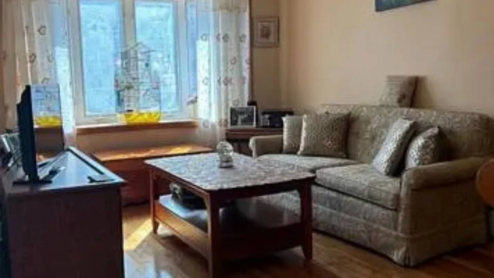 Property at 2944 164th St, Flushing, NY 11358 5