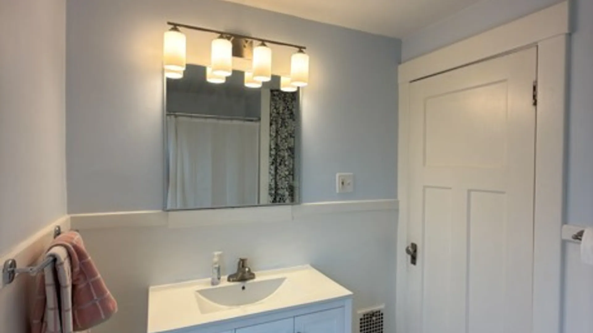 Property at 127 E Hazeltine Avenue, Tonawanda, NY 14217 27