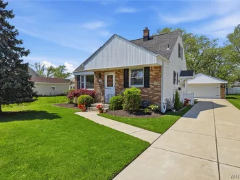 Property at 115 Cathedral Lane, Cheektowaga, NY 14225