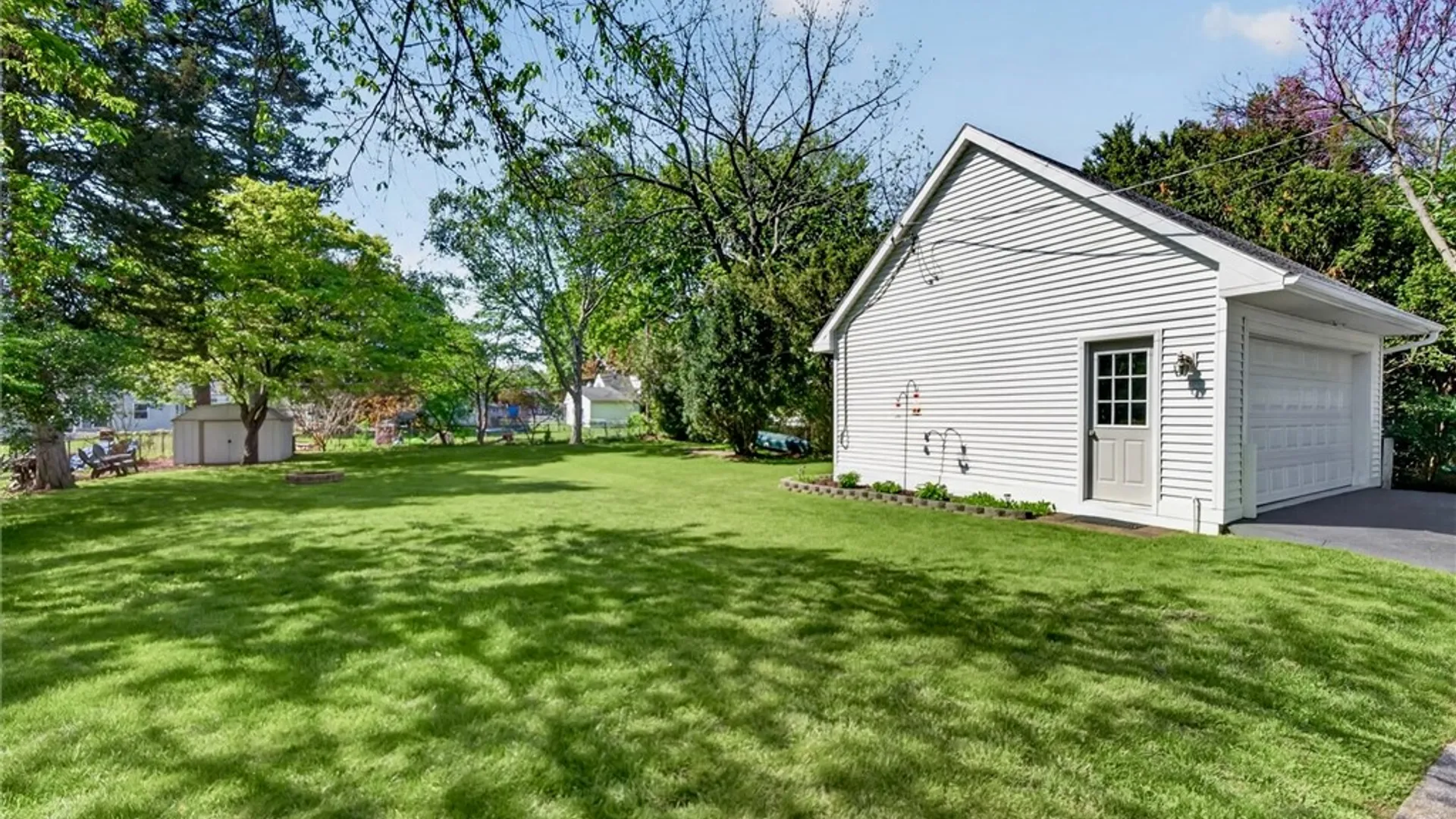 Property at 531 Rondo Lane, Webster, NY 14580 40