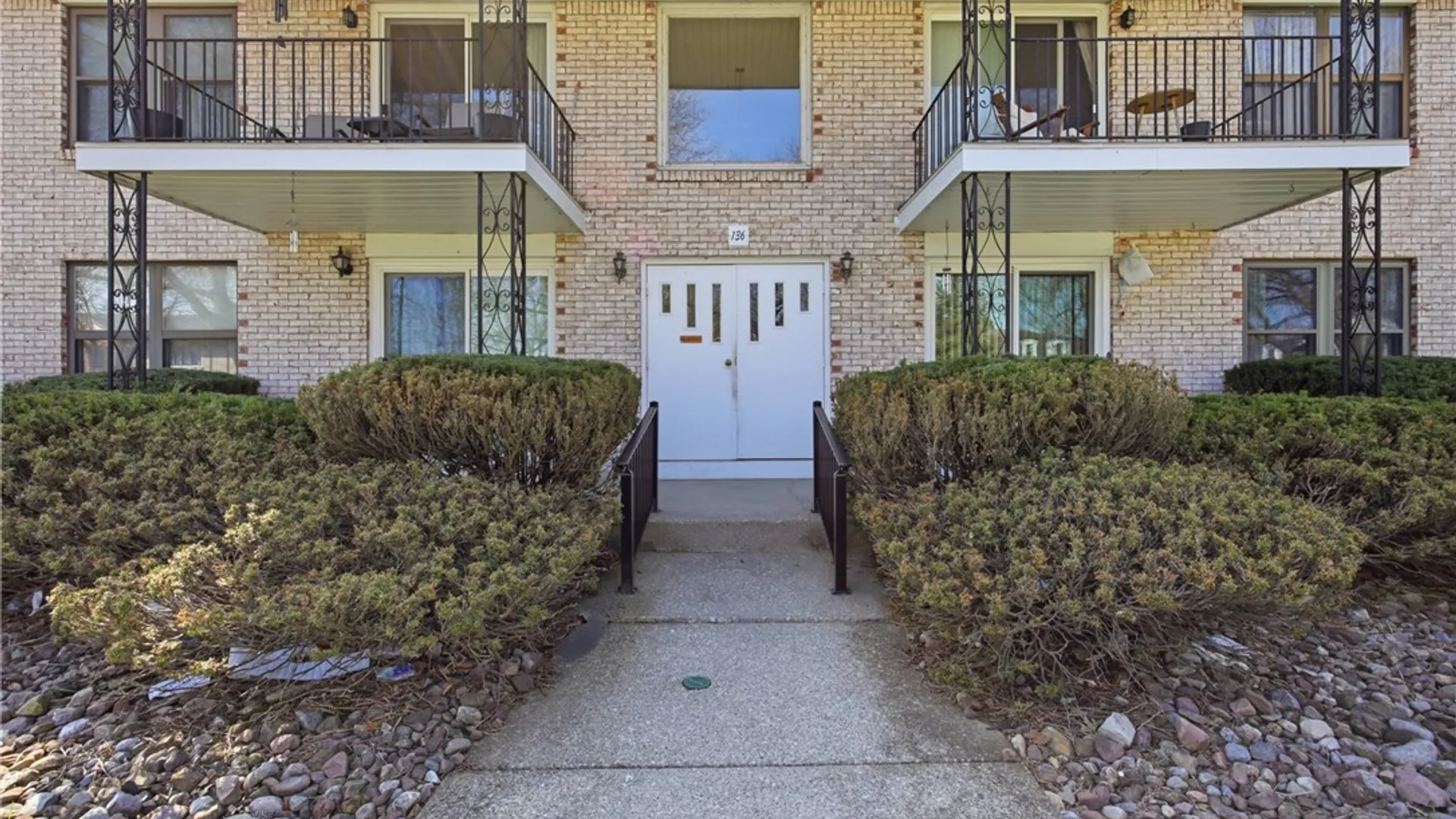 Property at 136 Denrose Drive, Amherst, NY 14228 2