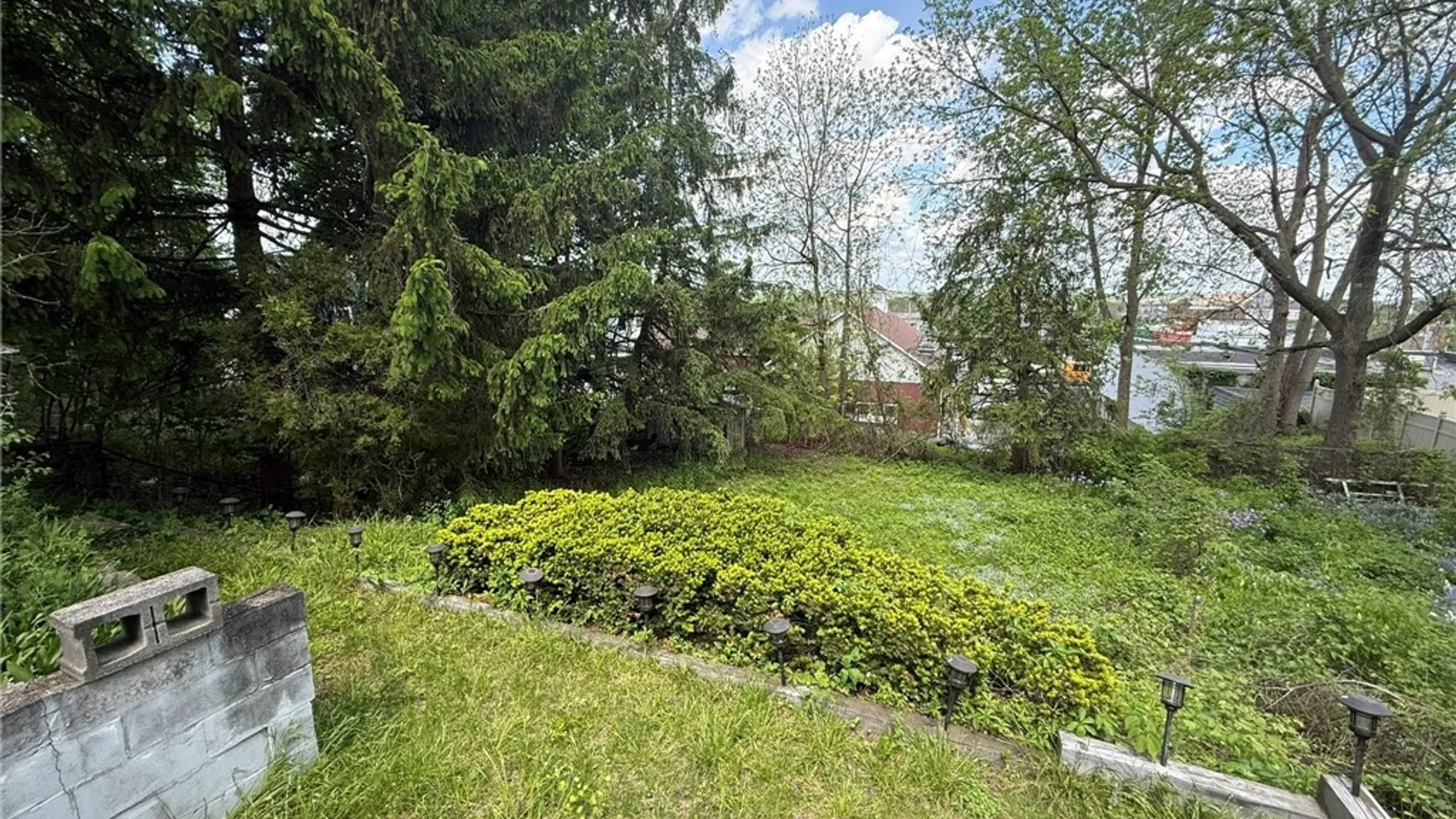 Property at 410 Emerson Avenue, Syracuse, NY 13204 3