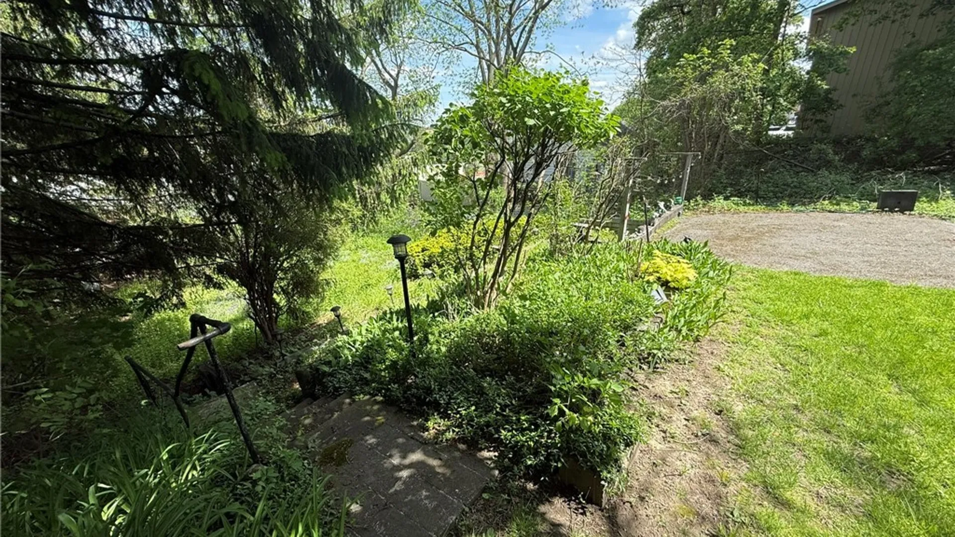 Property at 410 Emerson Avenue, Syracuse, NY 13204 31