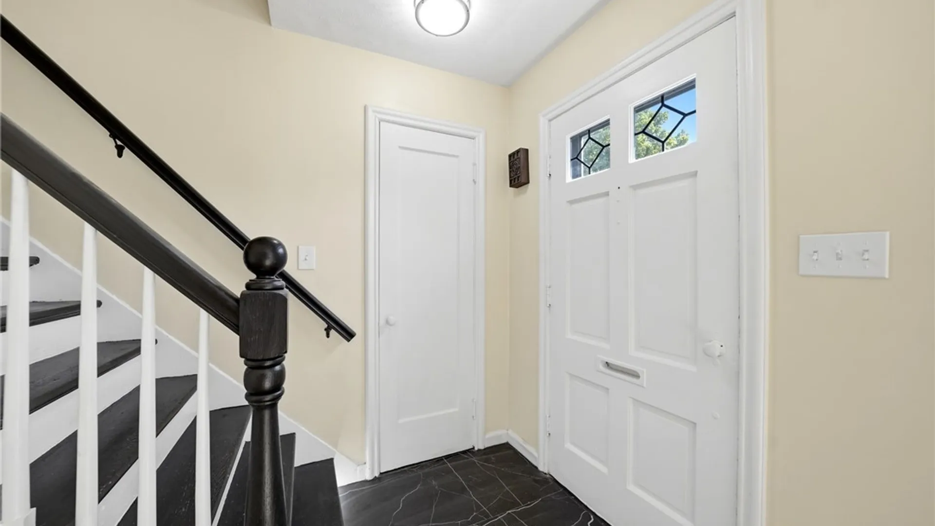 Property at 24 Irving, Tonawanda, NY 14223 3