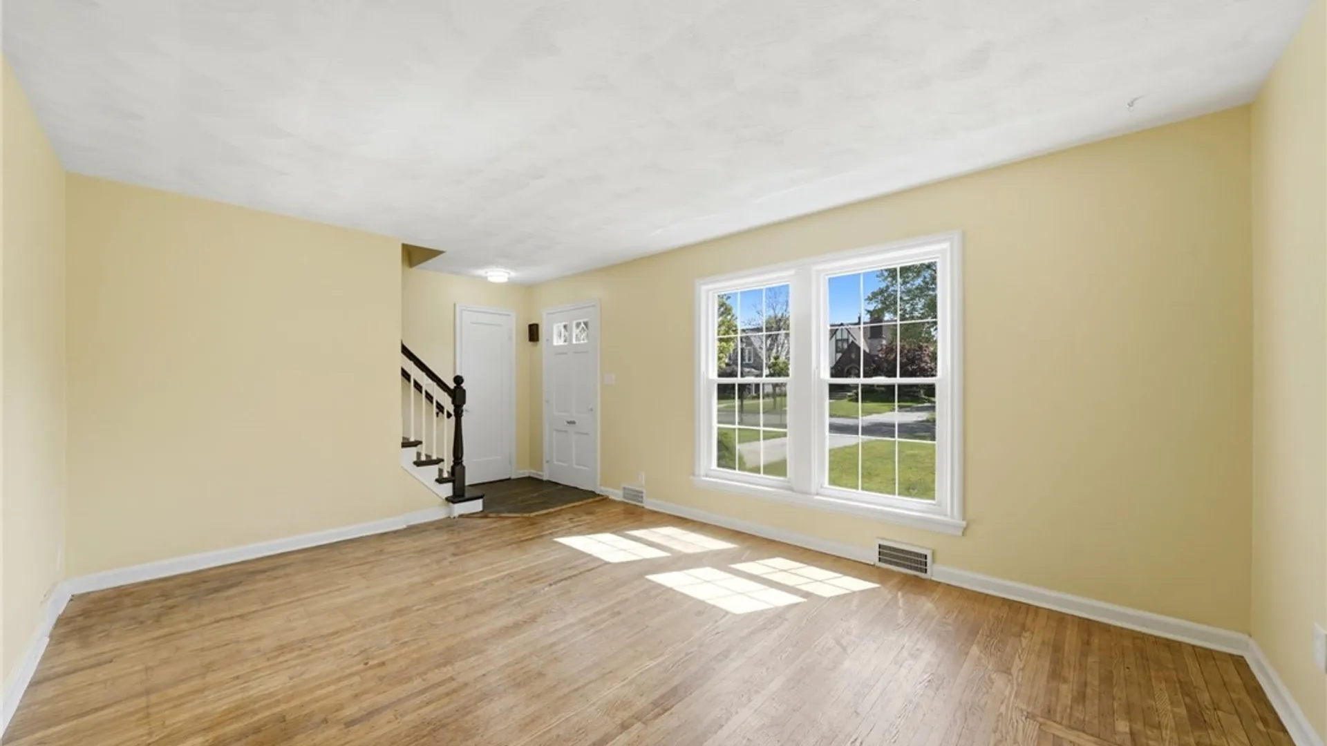 Property at 24 Irving, Tonawanda, NY 14223 5