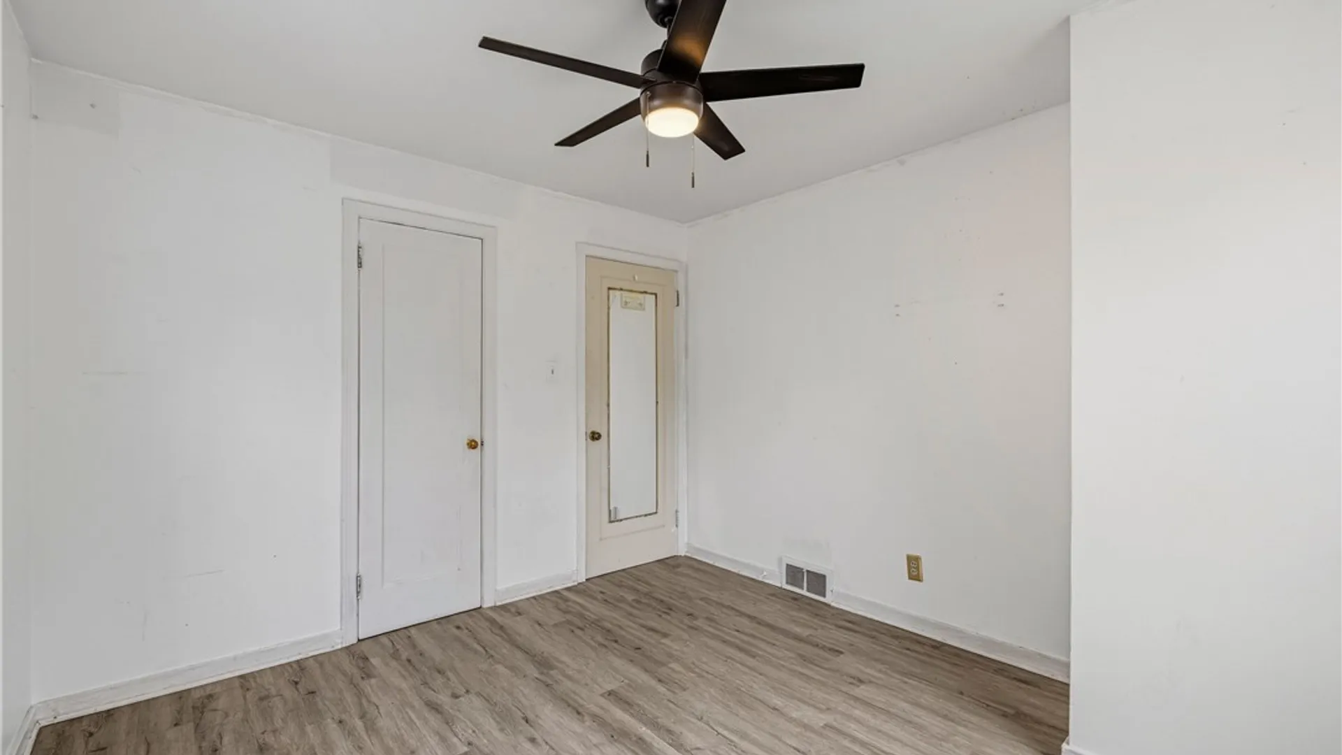 Property at 237 75th Street, Niagara Falls, NY 14304 10