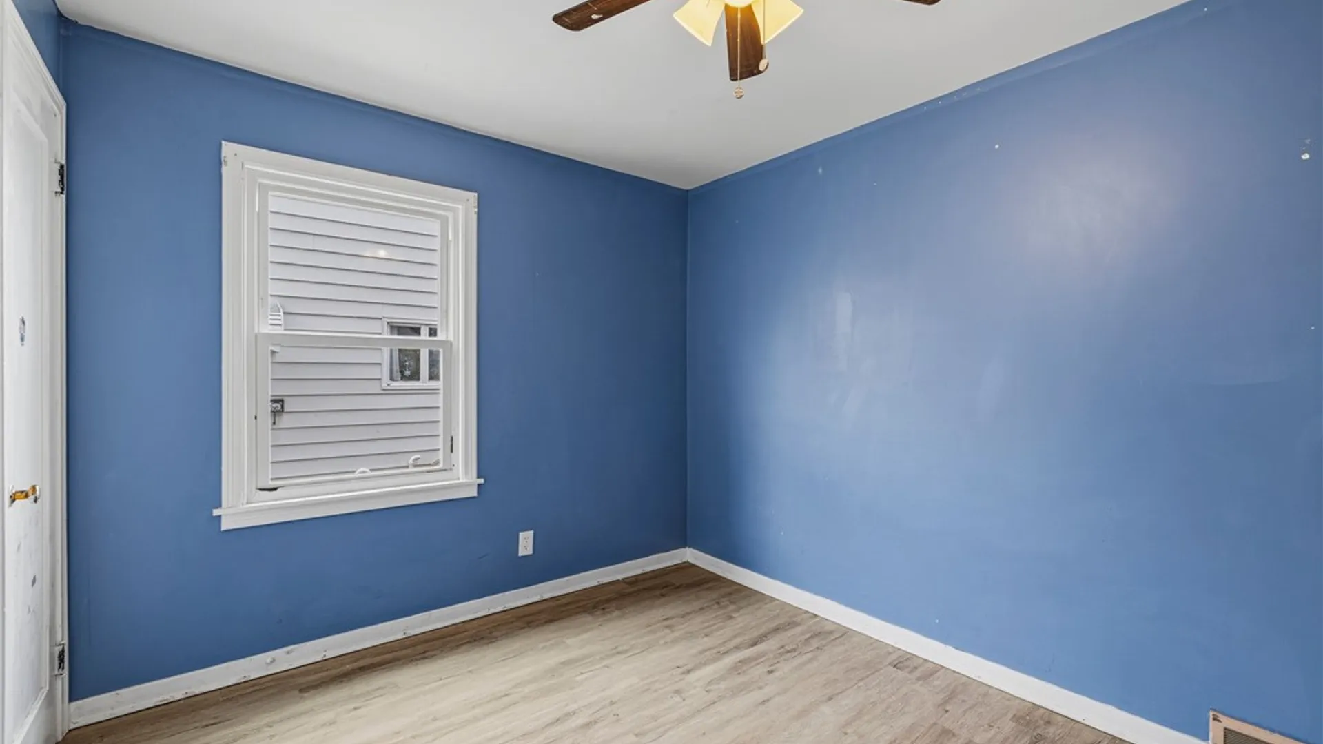 Property at 237 75th Street, Niagara Falls, NY 14304 7