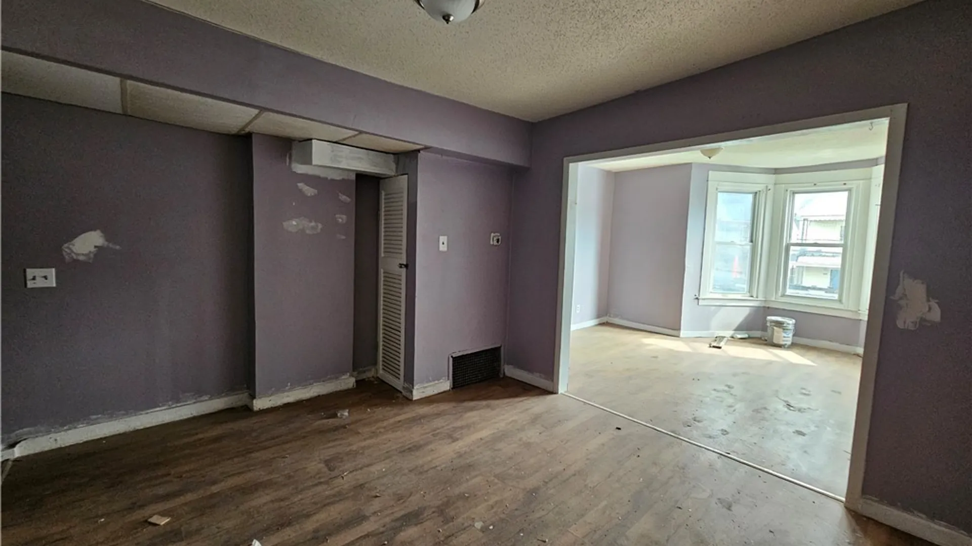Property at 1017 Bleecker Street, Utica, NY 13501 4