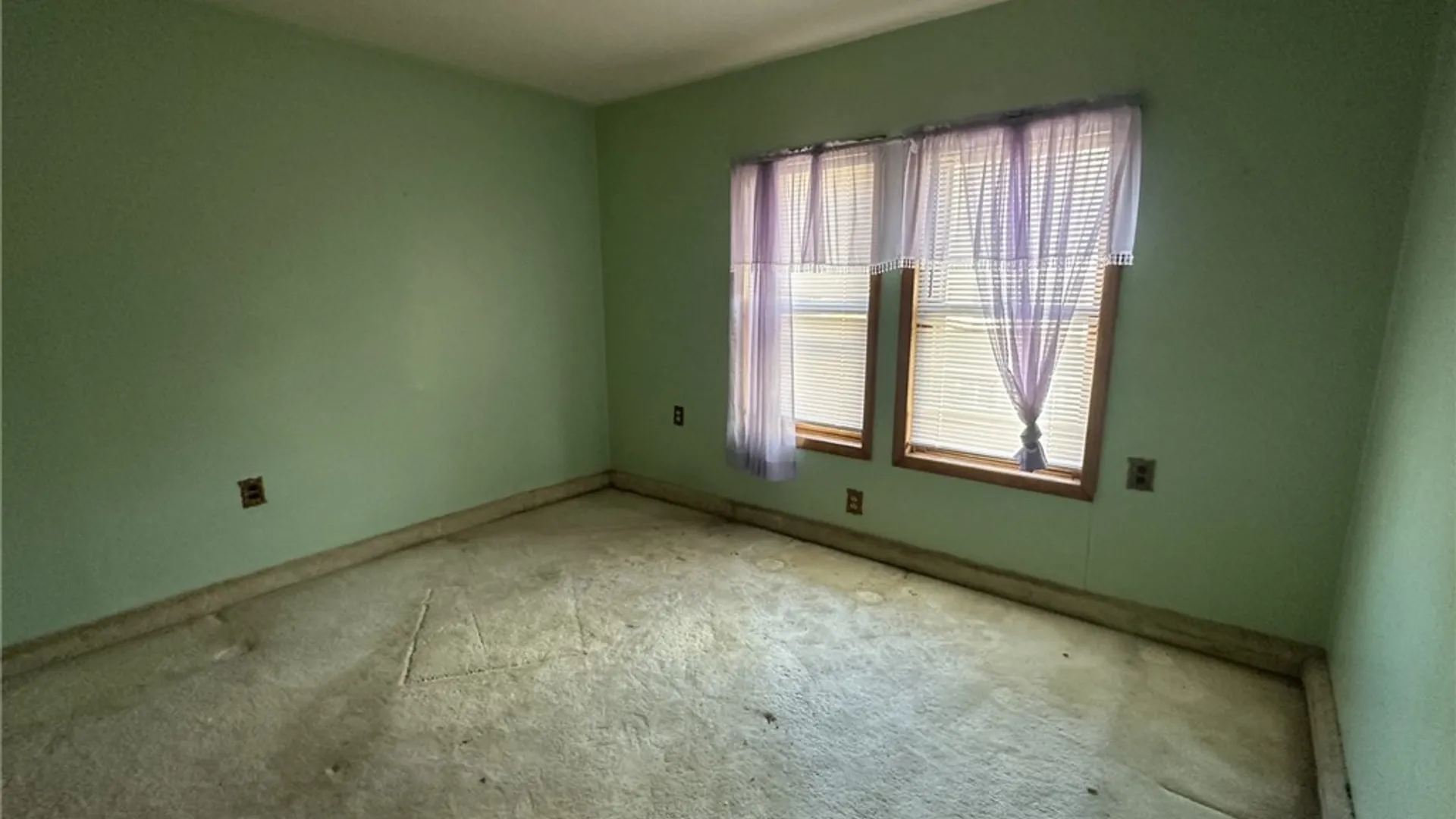 Property at 722 w court, Rome, NY 13440 12