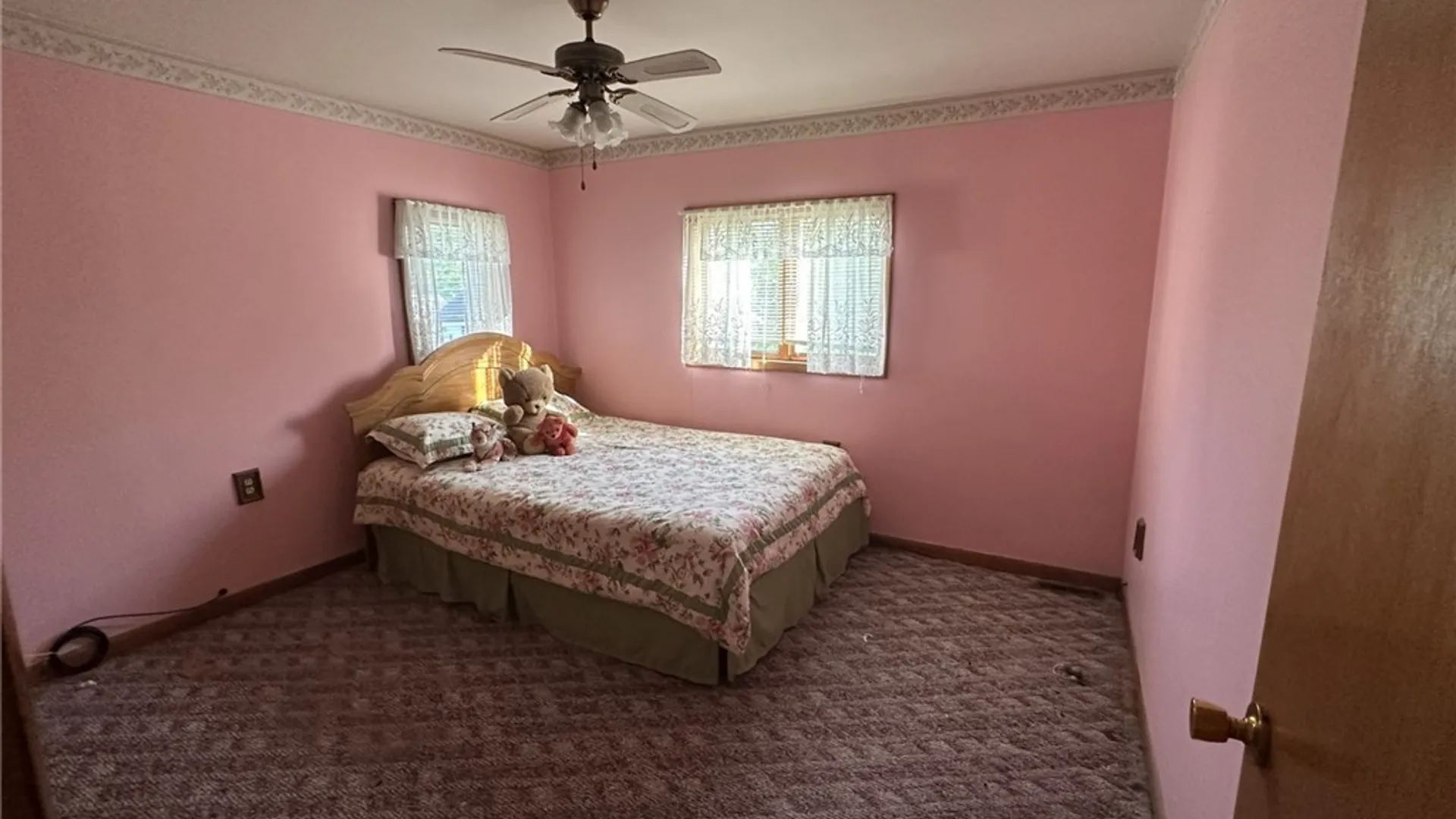 Property at 722 w court, Rome, NY 13440 13