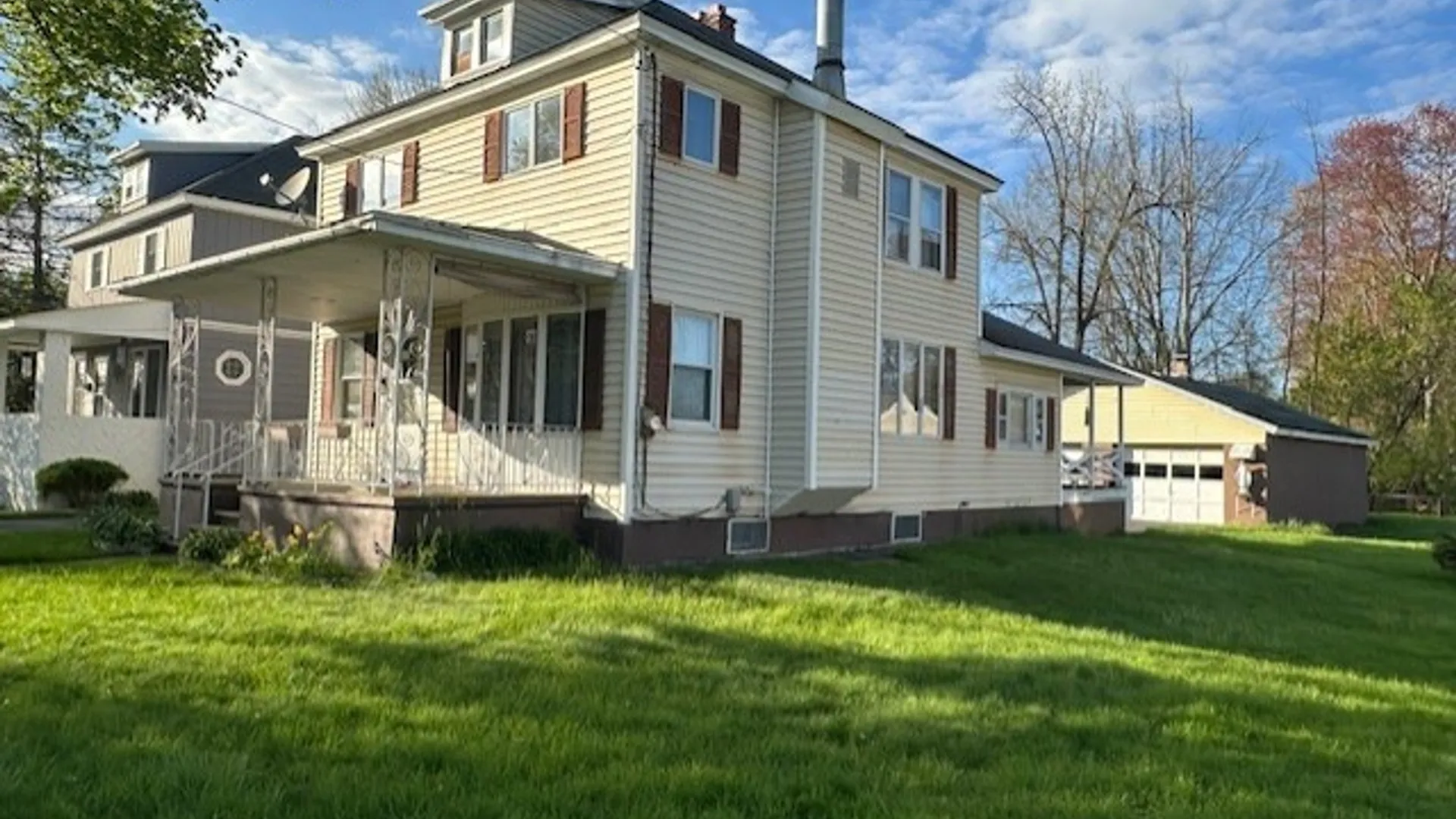 Property at 722 w court, Rome, NY 13440 2