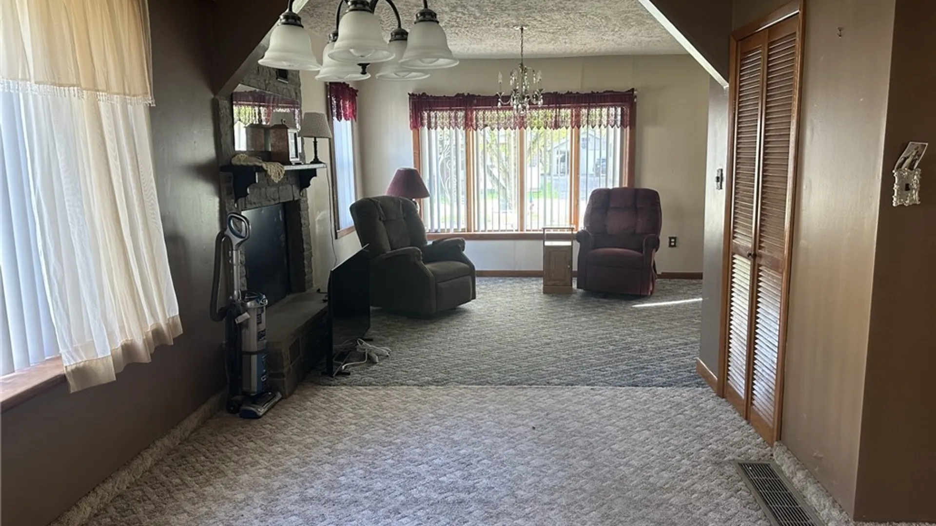 Property at 722 w court, Rome, NY 13440 5